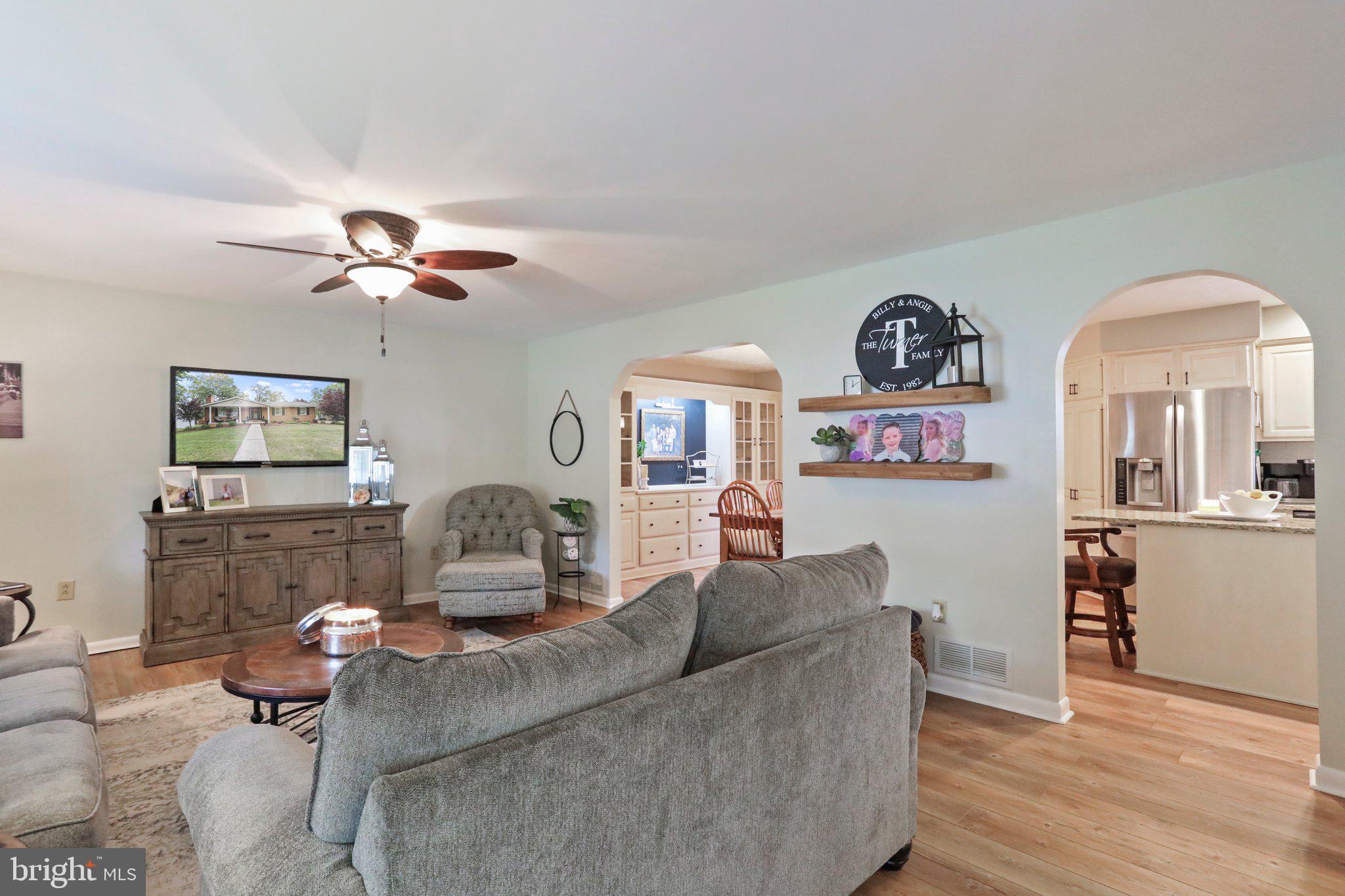 BEL AIR - Residential