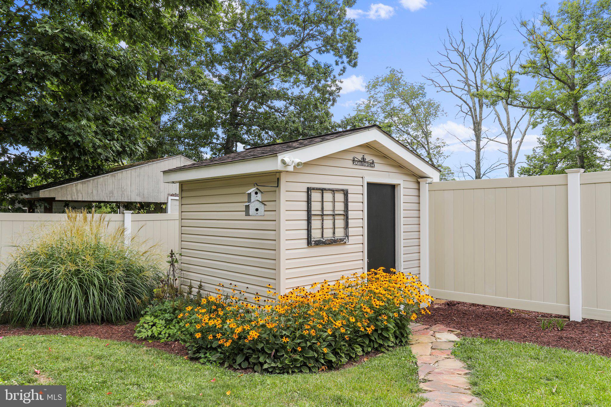 BEL AIR - Residential