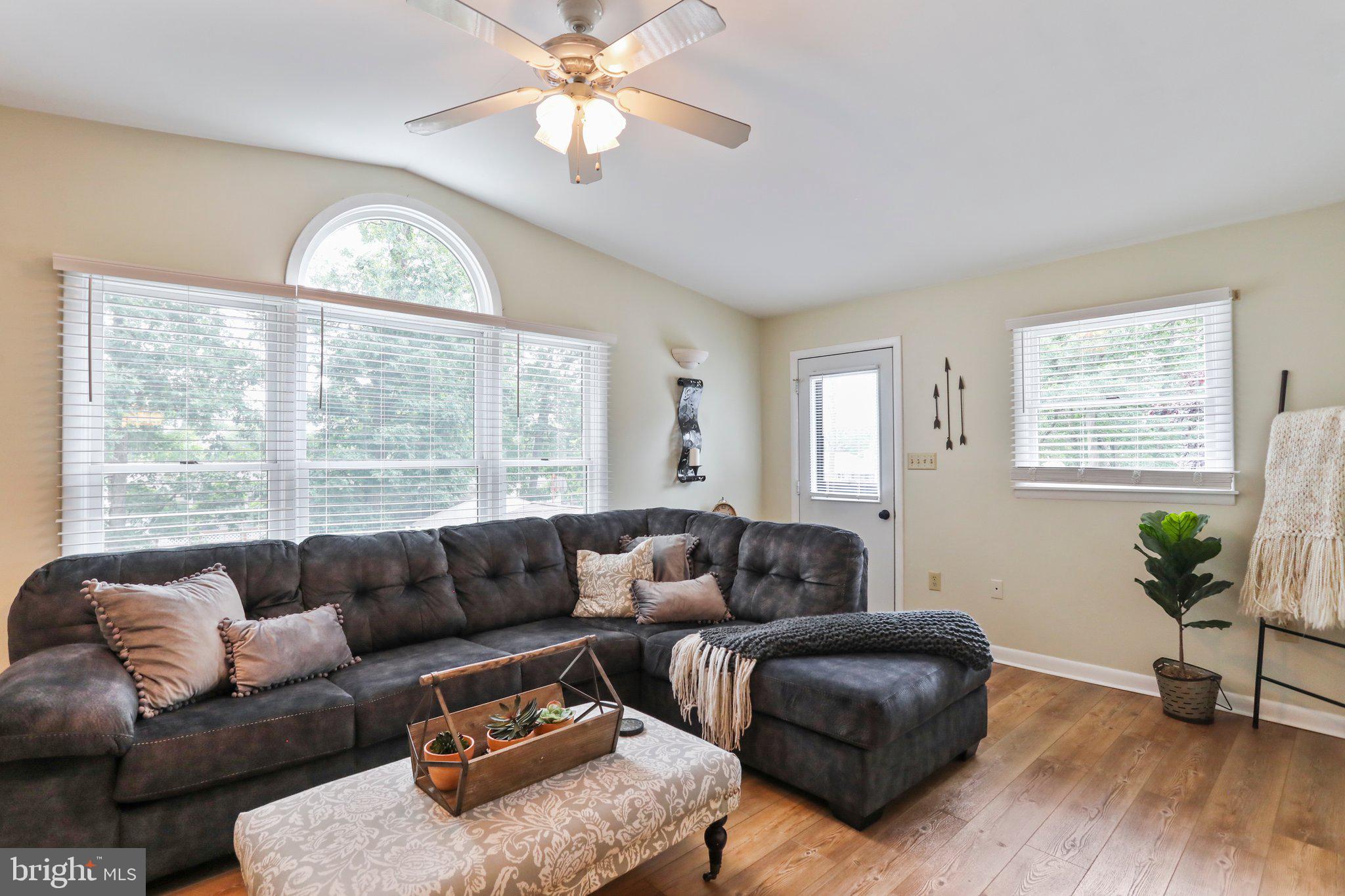 BEL AIR - Residential