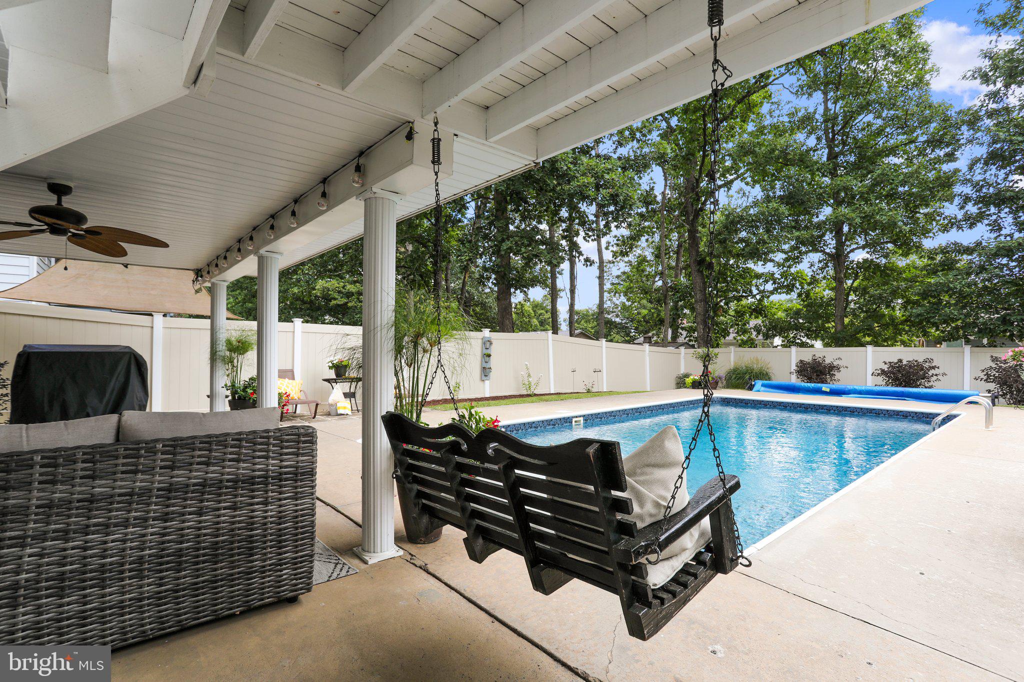 BEL AIR - Residential