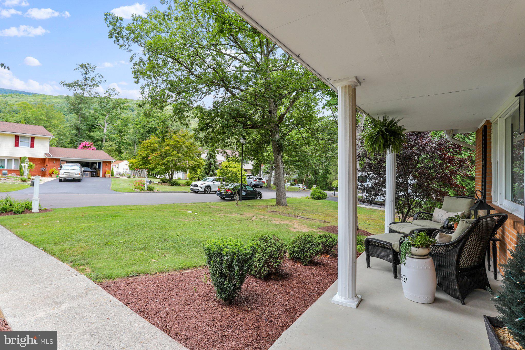 BEL AIR - Residential