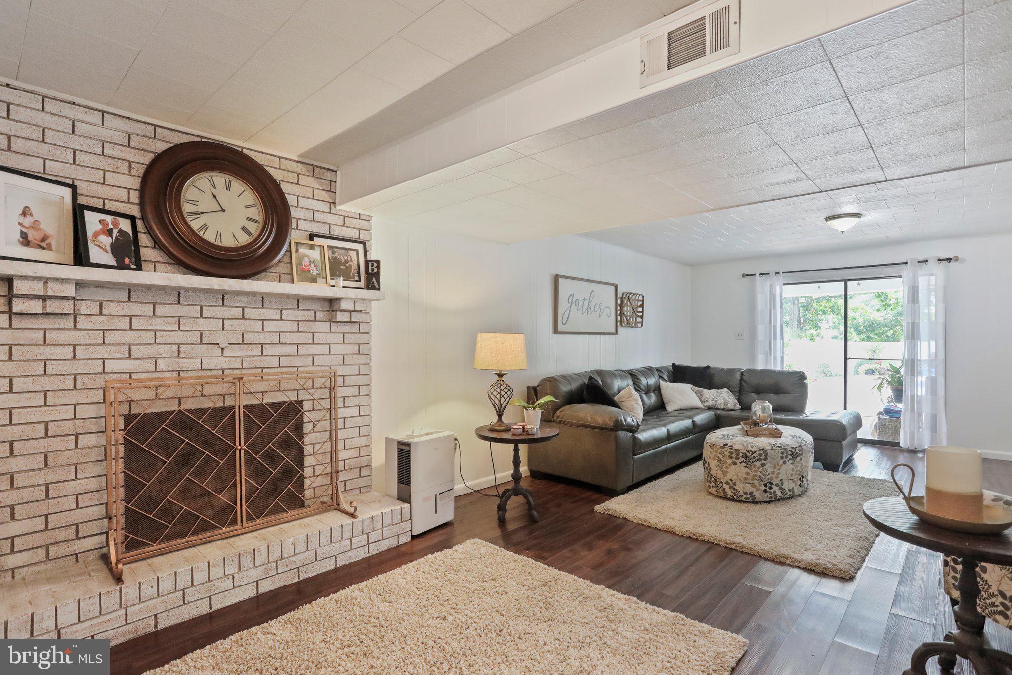 BEL AIR - Residential