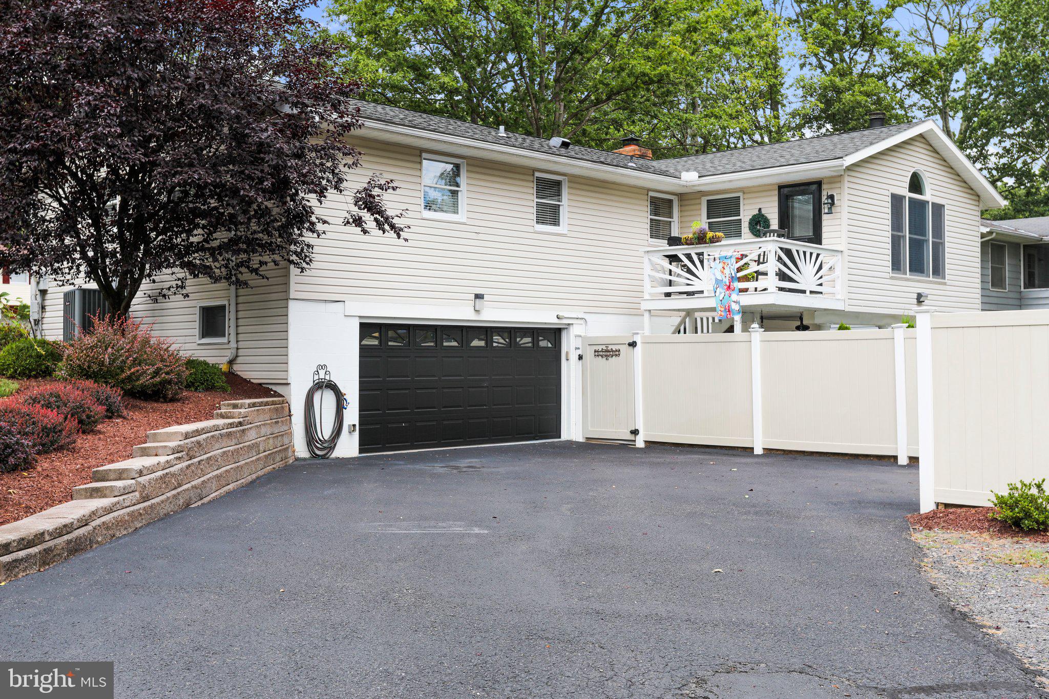 BEL AIR - Residential