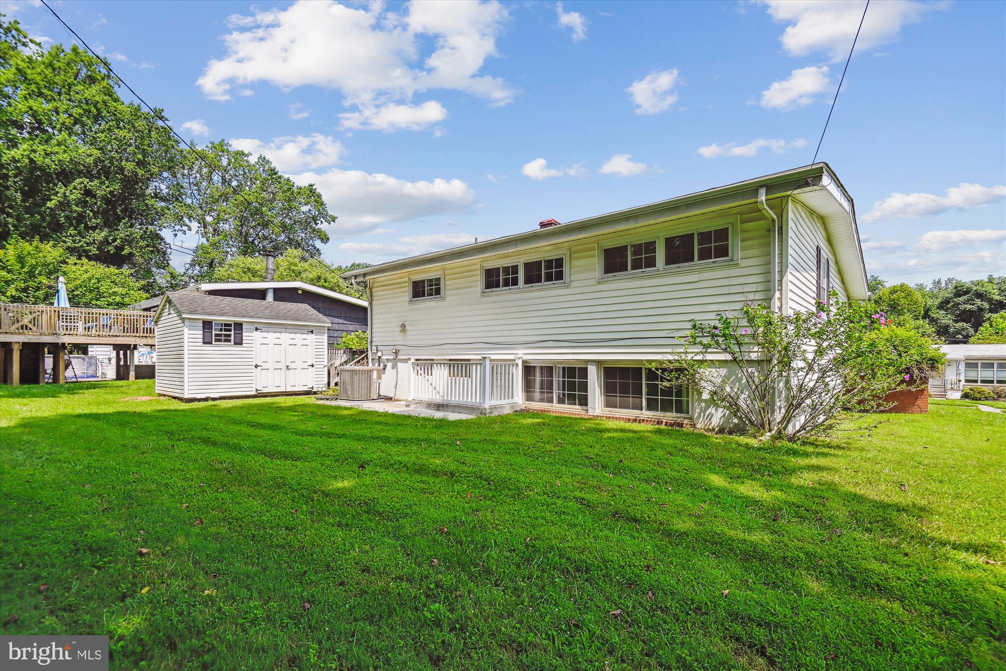 LIGHTFOOT - Residential