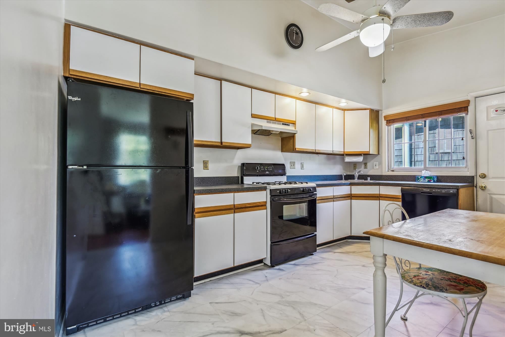 LIGHTFOOT - Residential