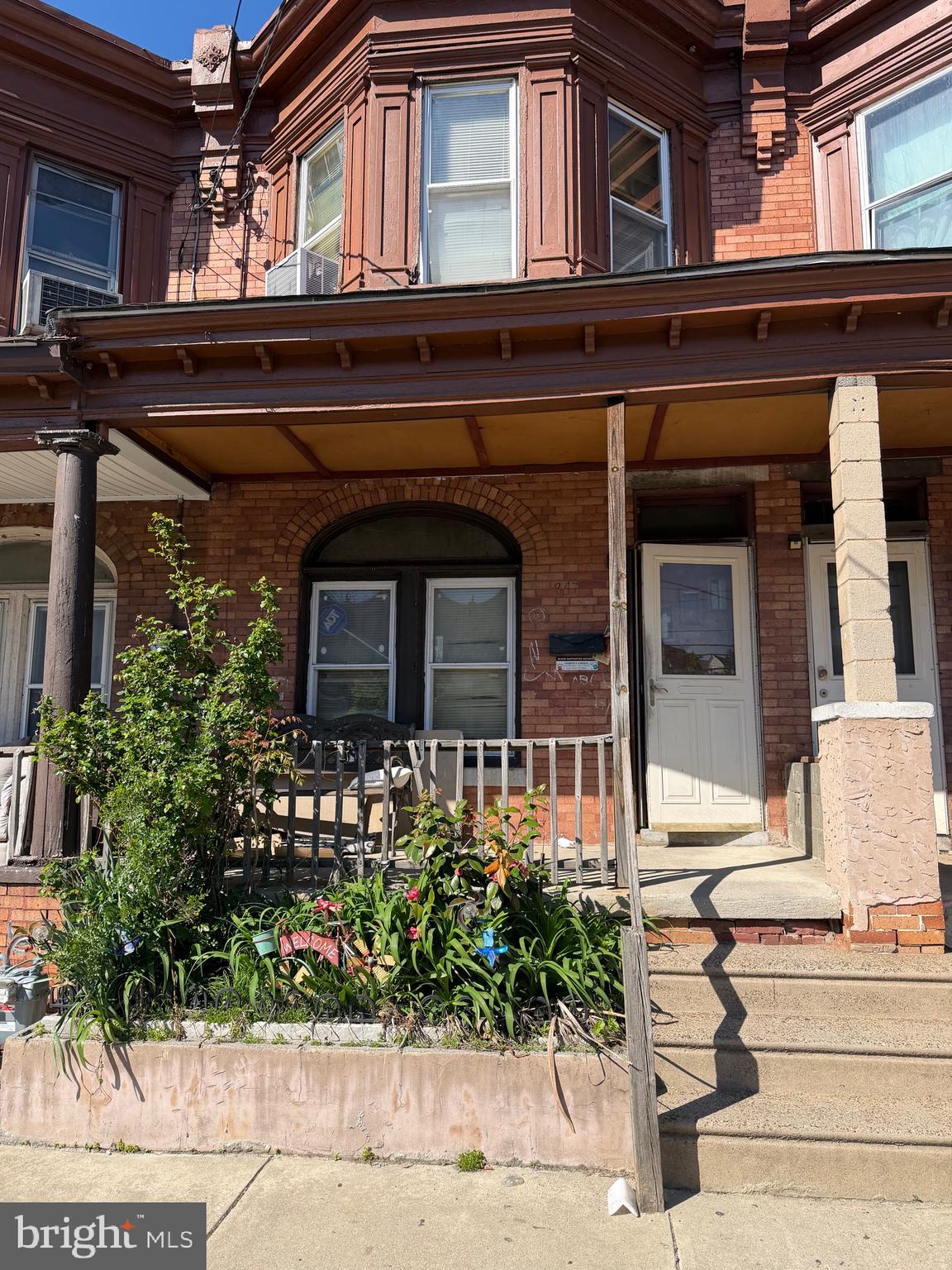 847 & 849 YORK STREET