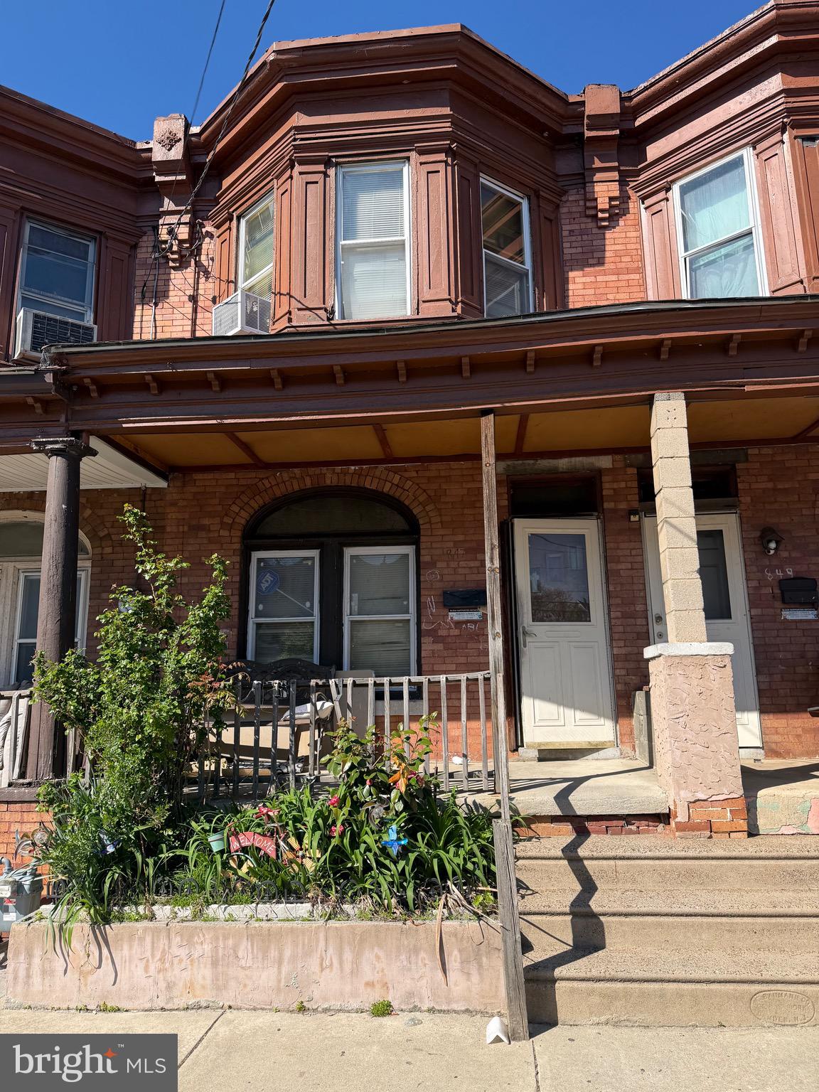 847 & 849 YORK STREET
