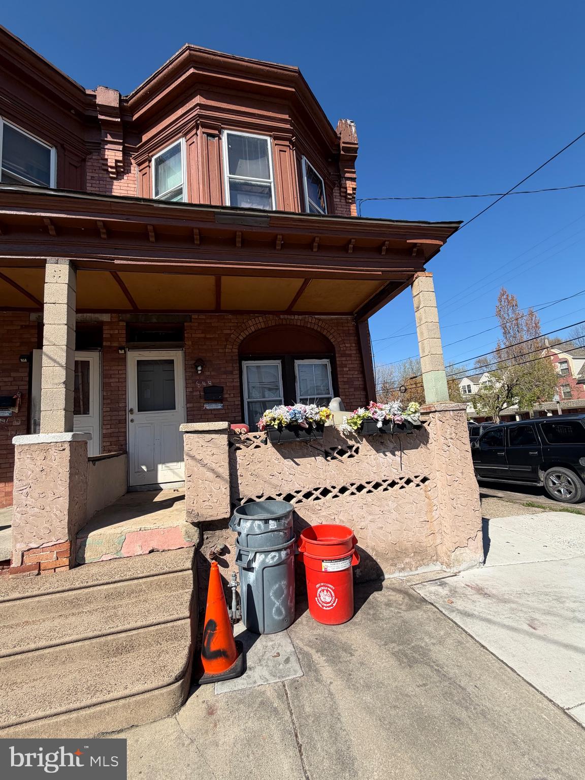 847 & 849 YORK STREET