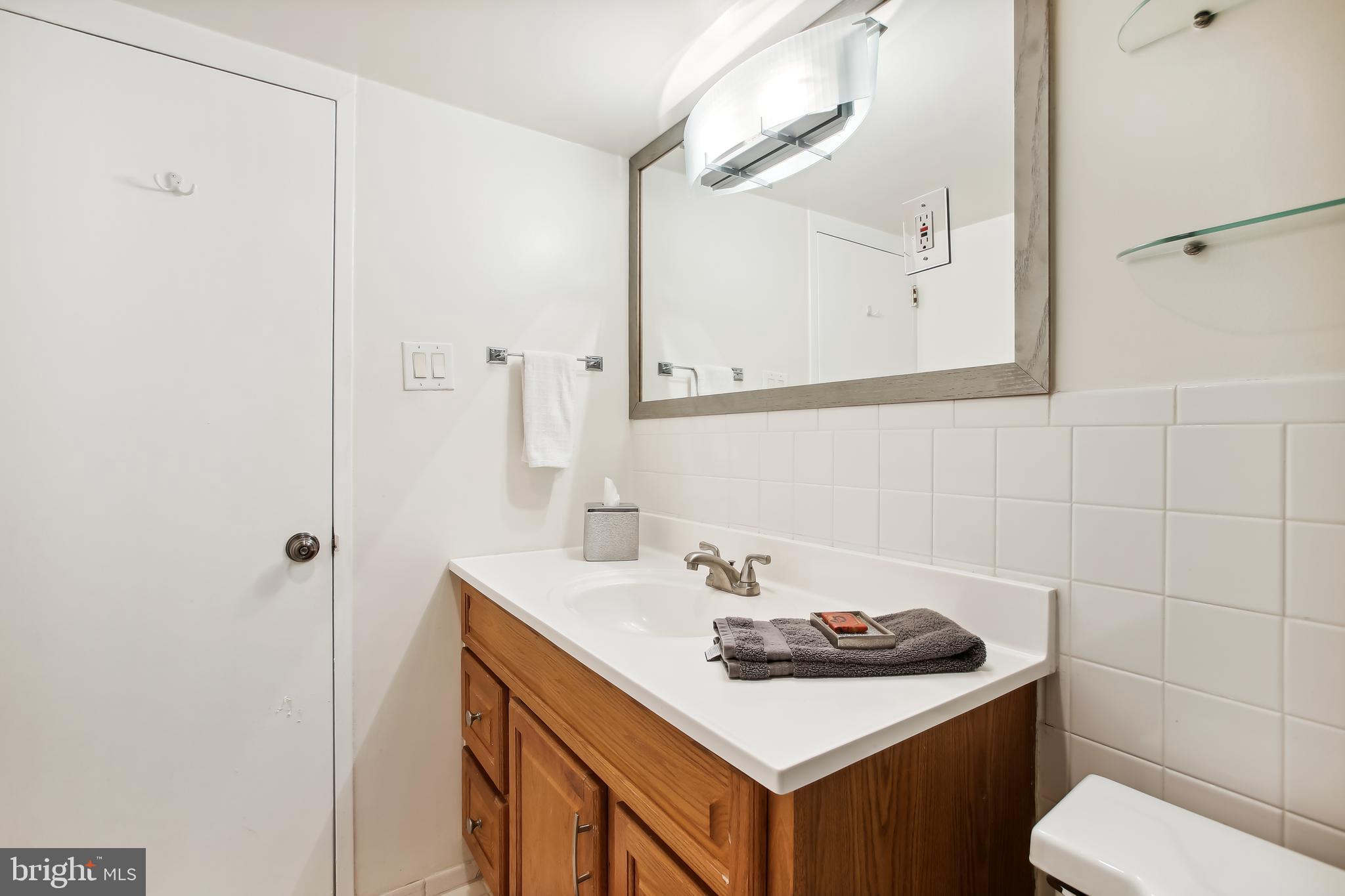 PORT ROYAL CONDOMINIUM - Residential