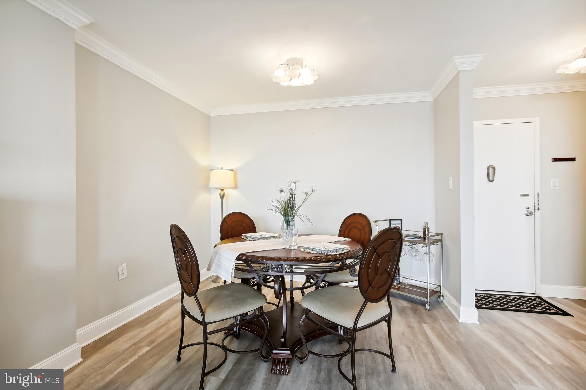 PORT ROYAL CONDOMINIUM - Residential