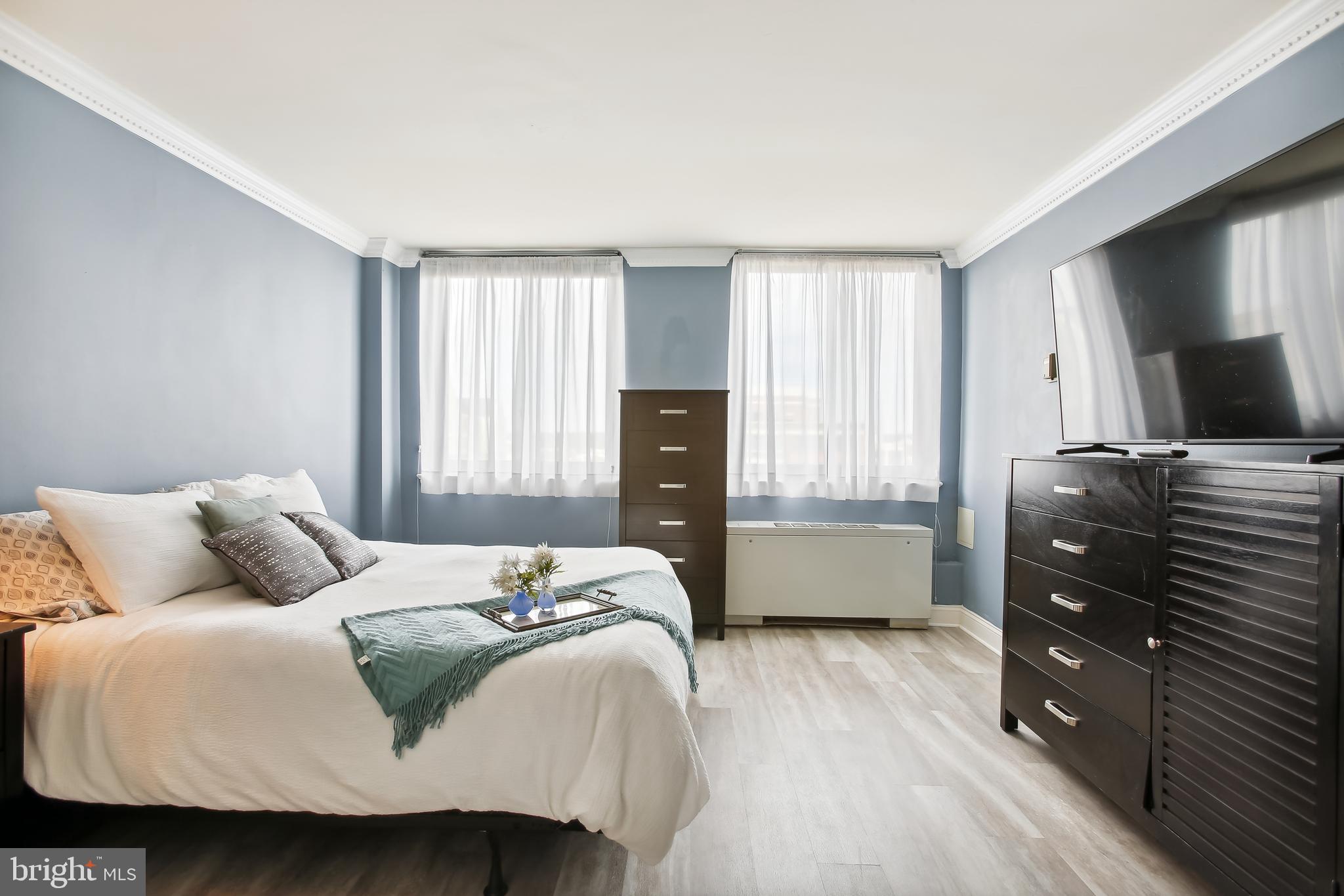 PORT ROYAL CONDOMINIUM - Residential