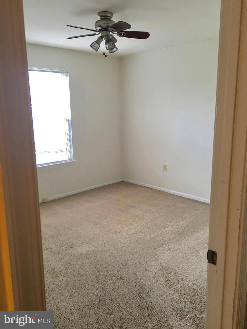 2913 MADEIRA COURT