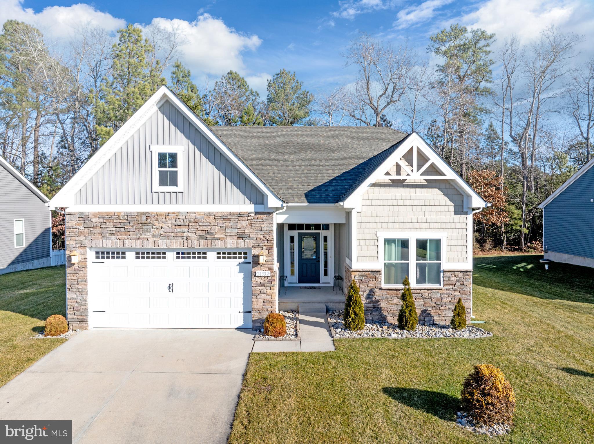 OAKWOOD VILLAGE - Residential