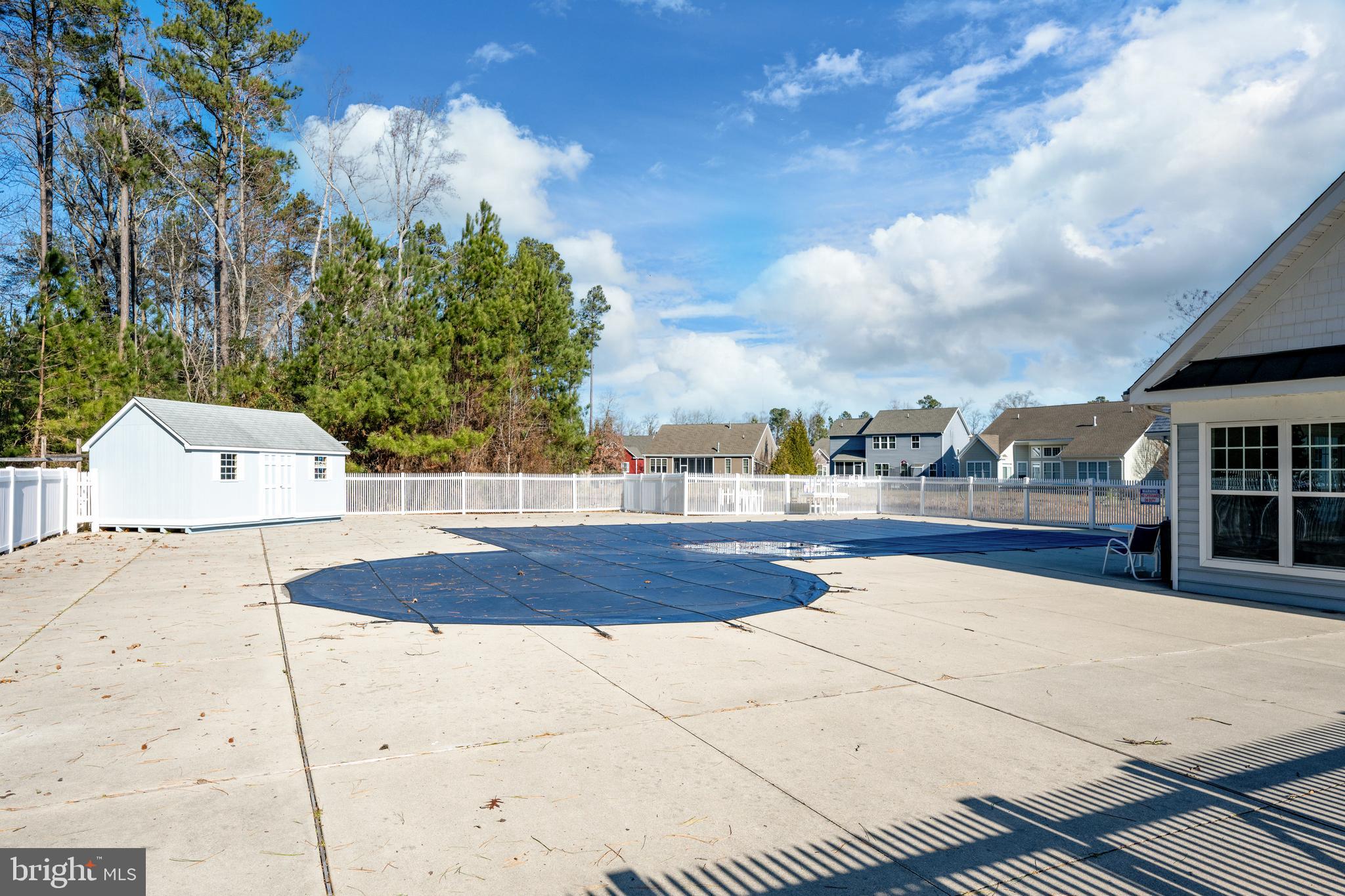 OAKWOOD VILLAGE - Residential