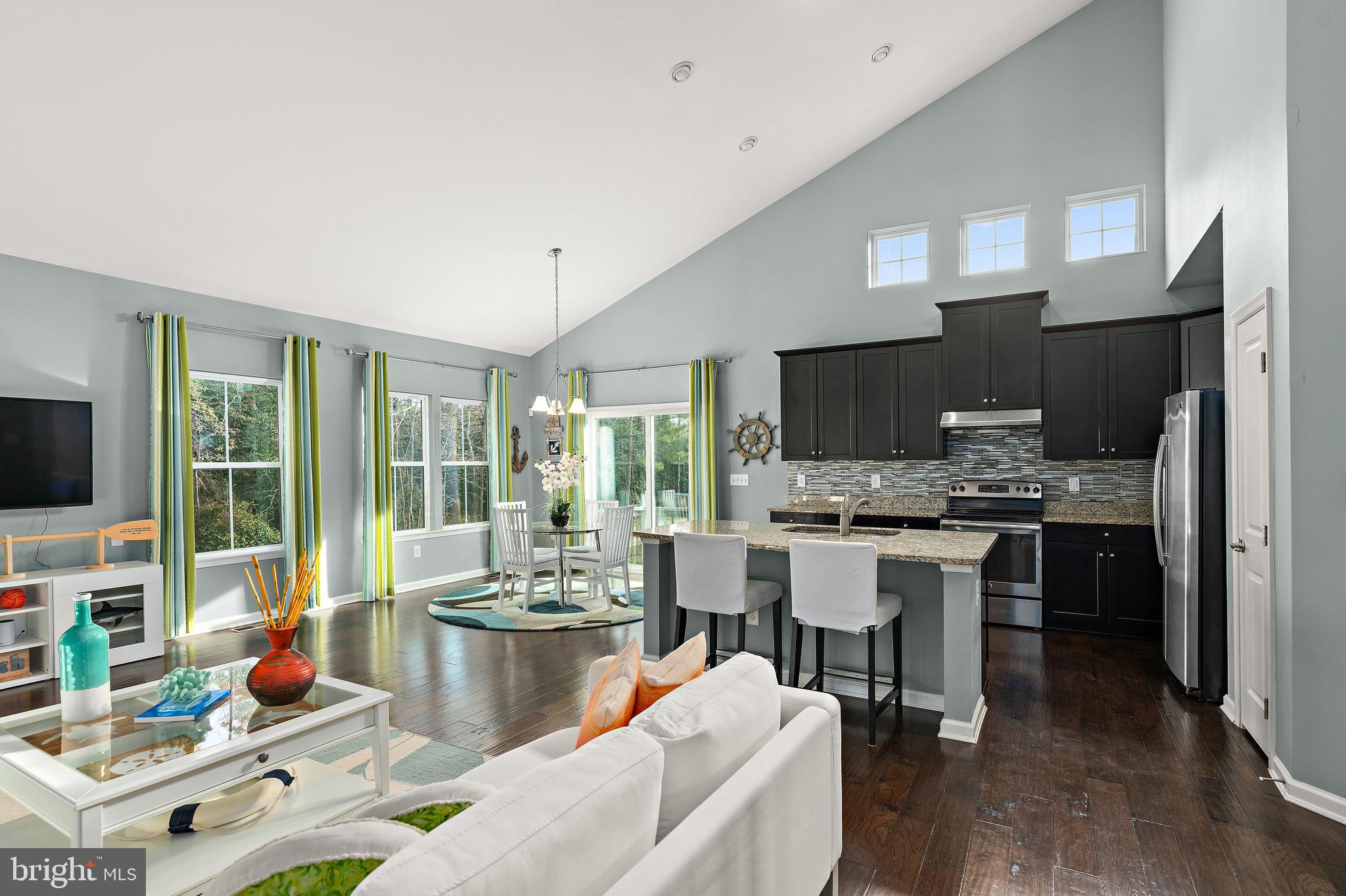 OAKWOOD VILLAGE - Residential