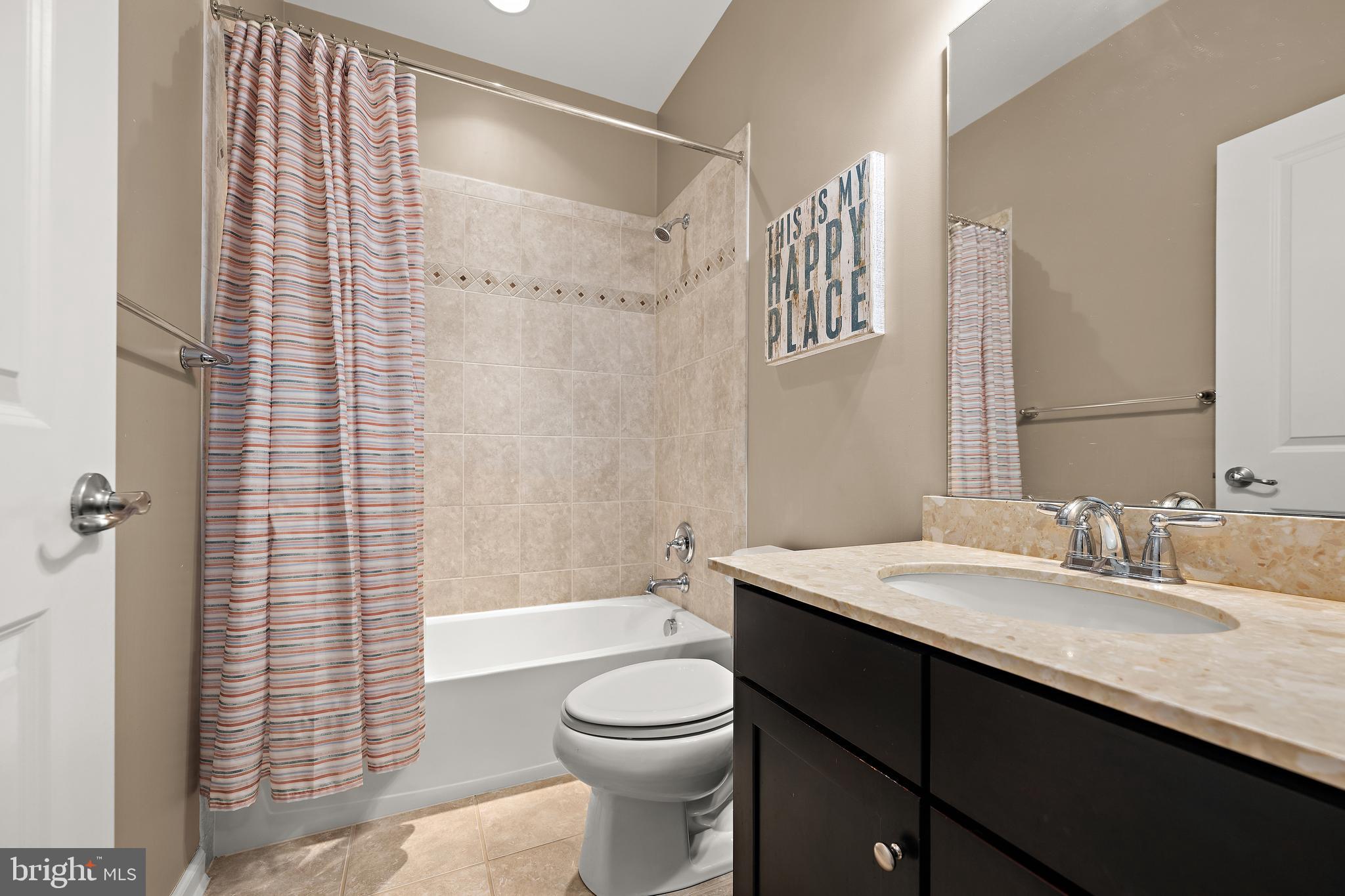 OAKWOOD VILLAGE - Residential