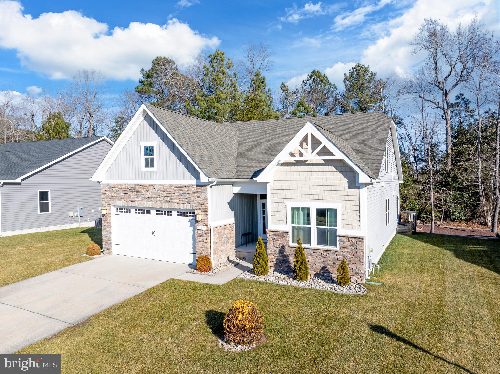 OAKWOOD VILLAGE - Residential