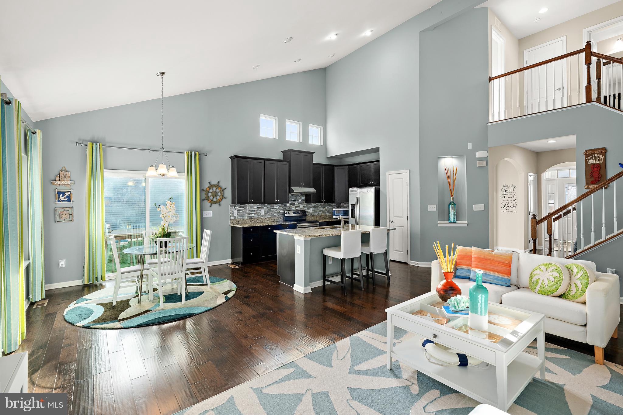 OAKWOOD VILLAGE - Residential