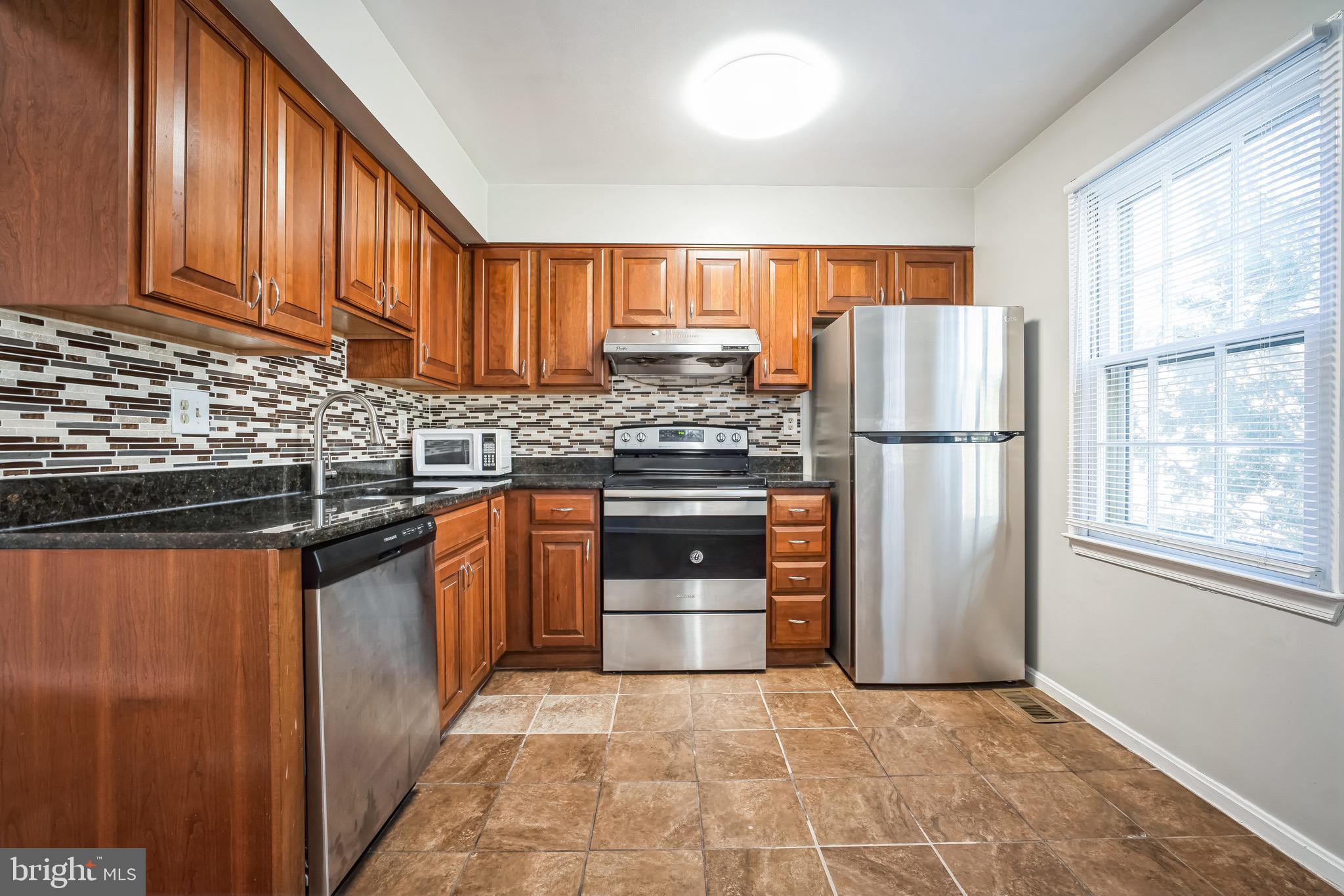 TWINBROOK - Residential Lease