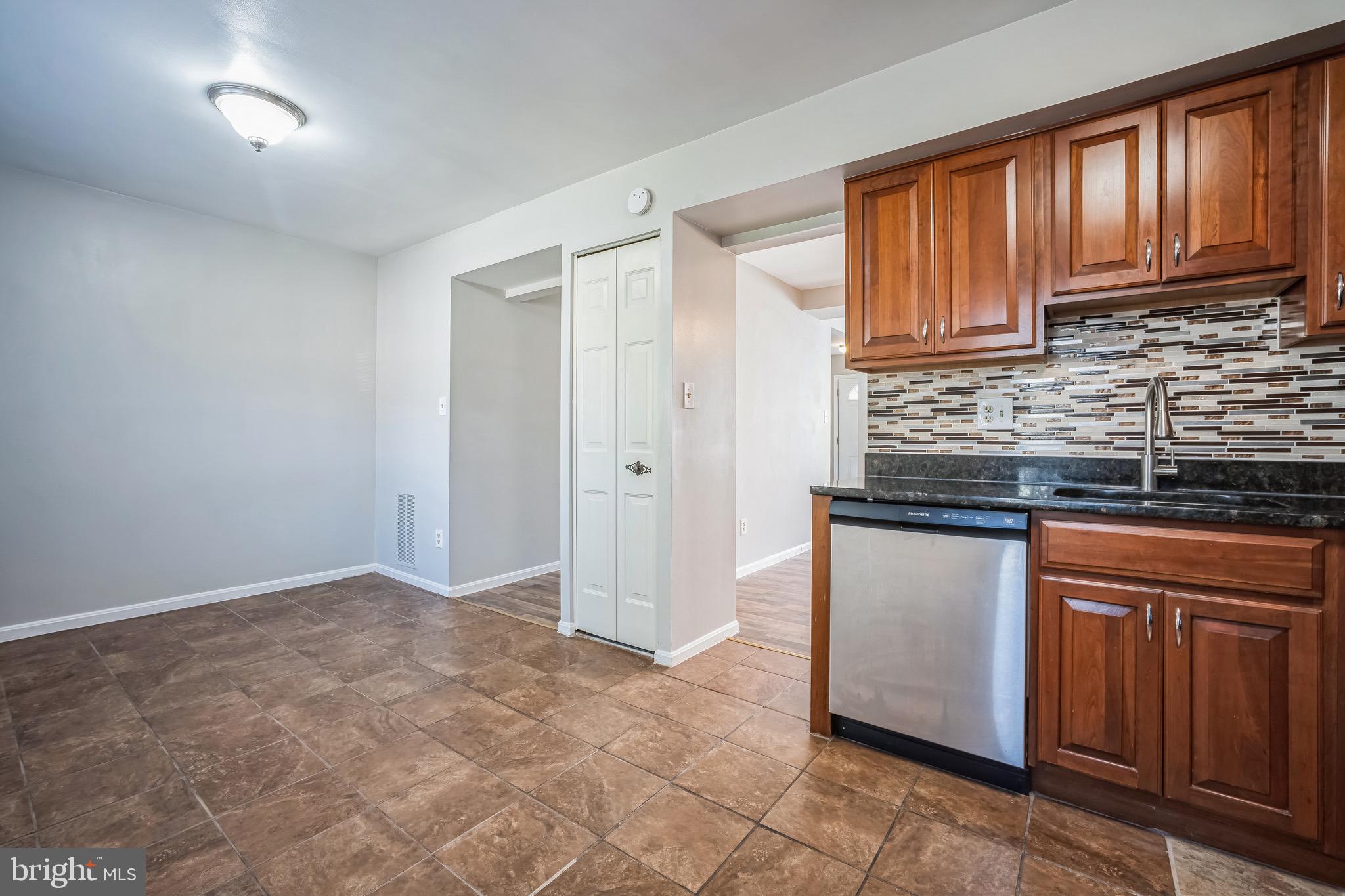 TWINBROOK - Residential Lease