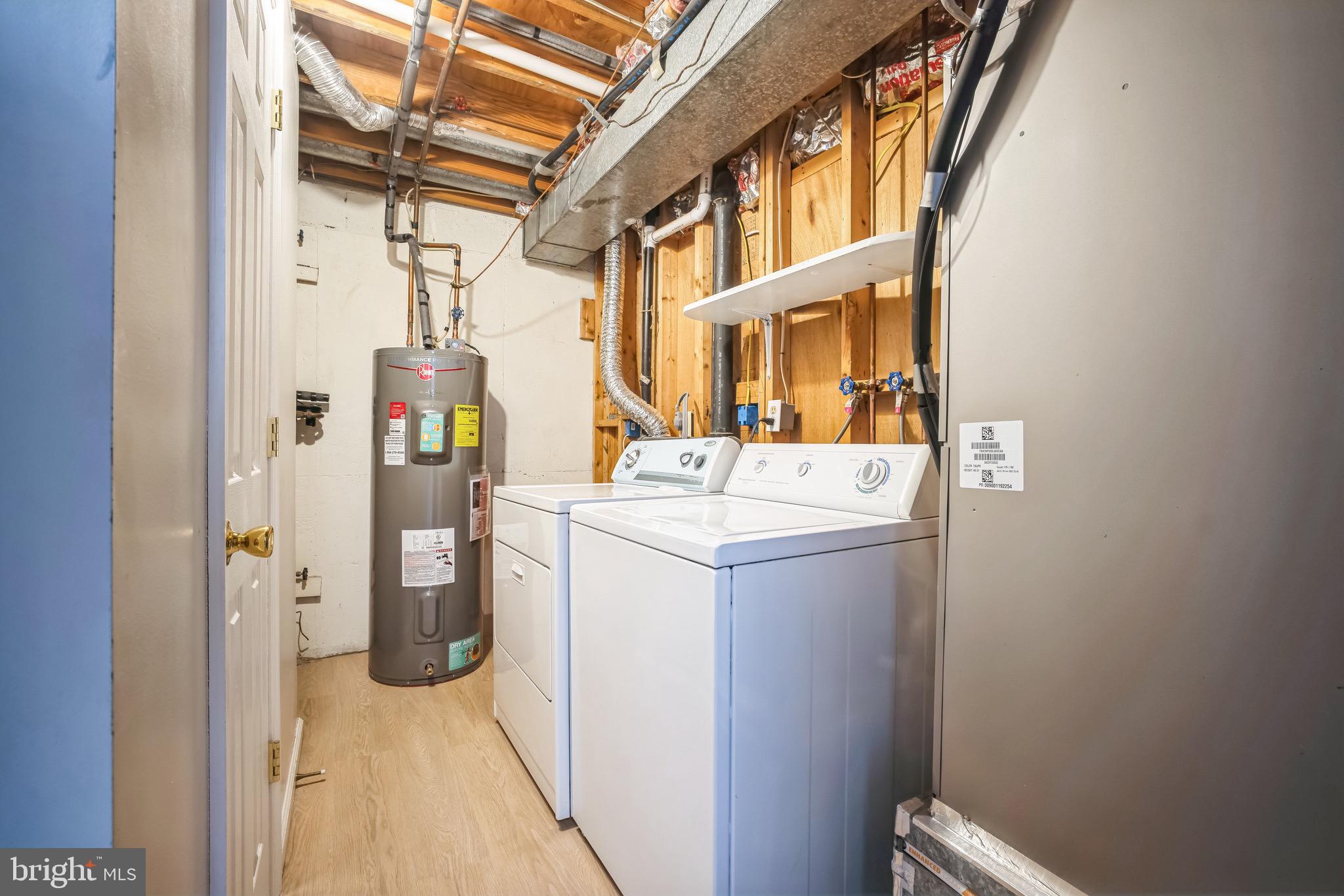 TWINBROOK - Residential Lease