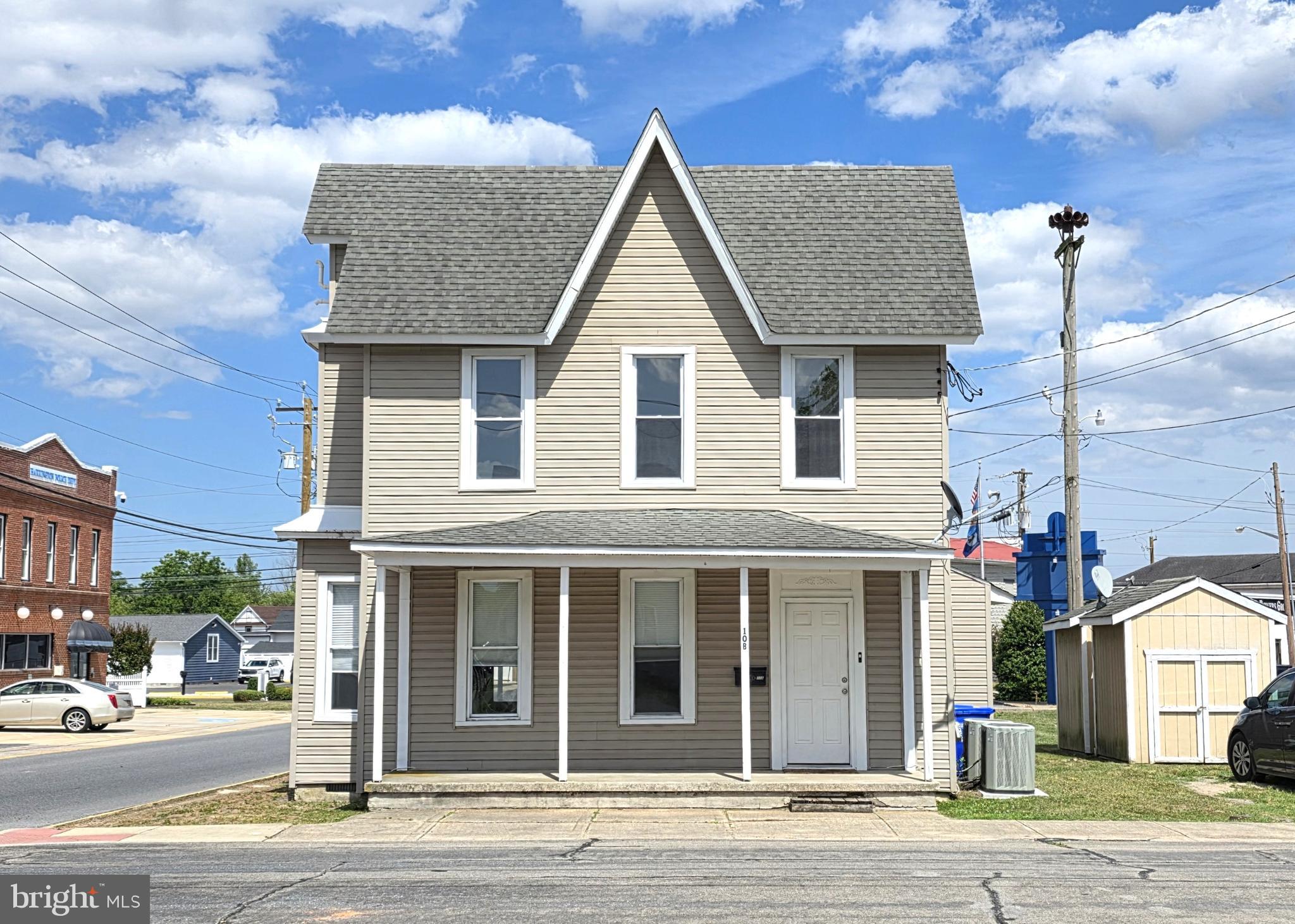 10 DORMAN STREET B