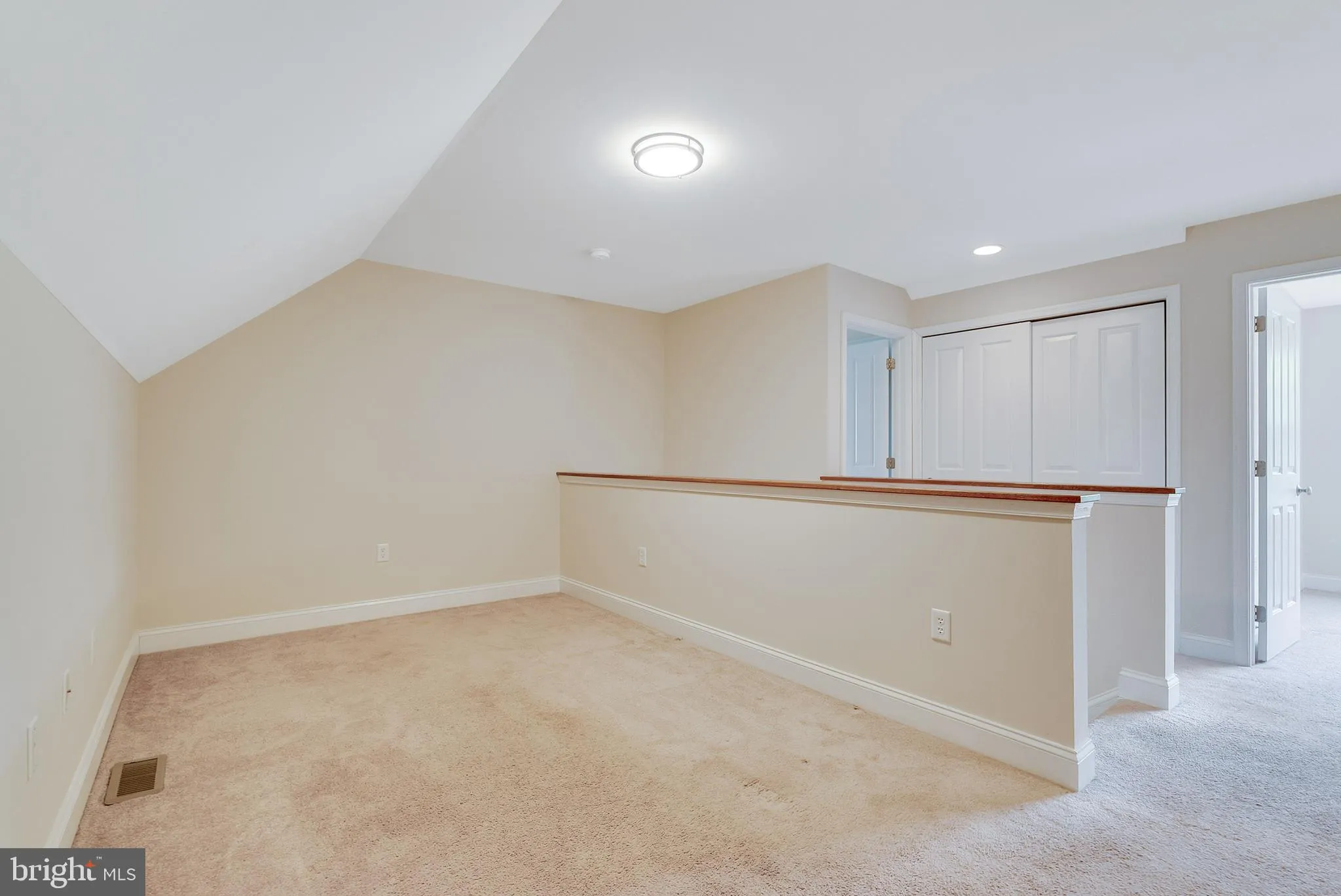 Schwenksville, Pennsylvania 19473, United States, 4 Bedrooms Bedrooms, ,4 BathroomsBathrooms,Residential,Pending,135739