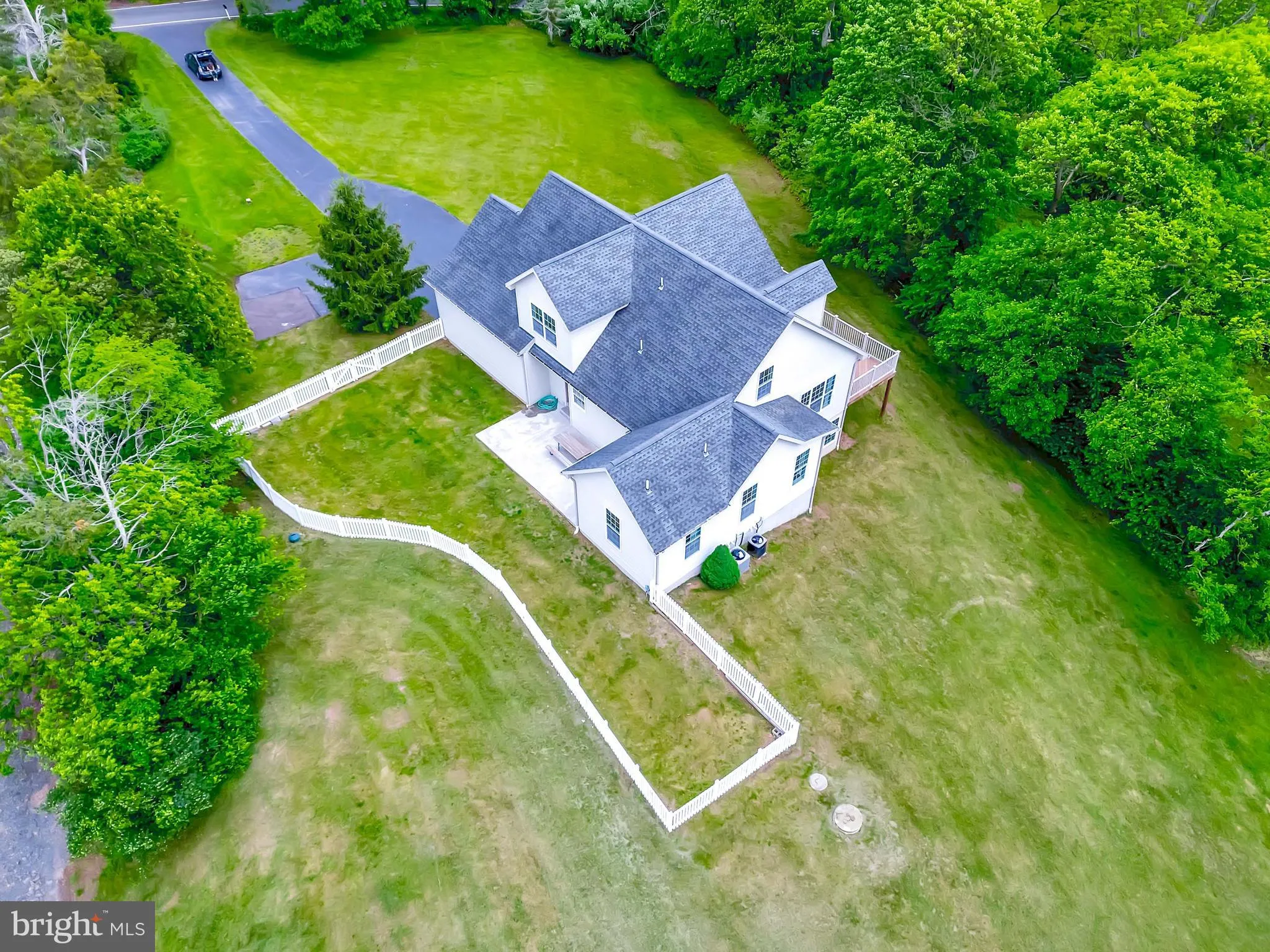 Schwenksville, Pennsylvania 19473, United States, 4 Bedrooms Bedrooms, ,4 BathroomsBathrooms,Residential,Pending,135739