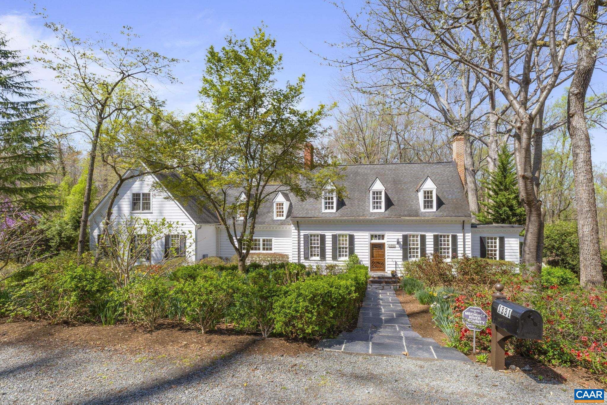 1331 HILLTOP RD