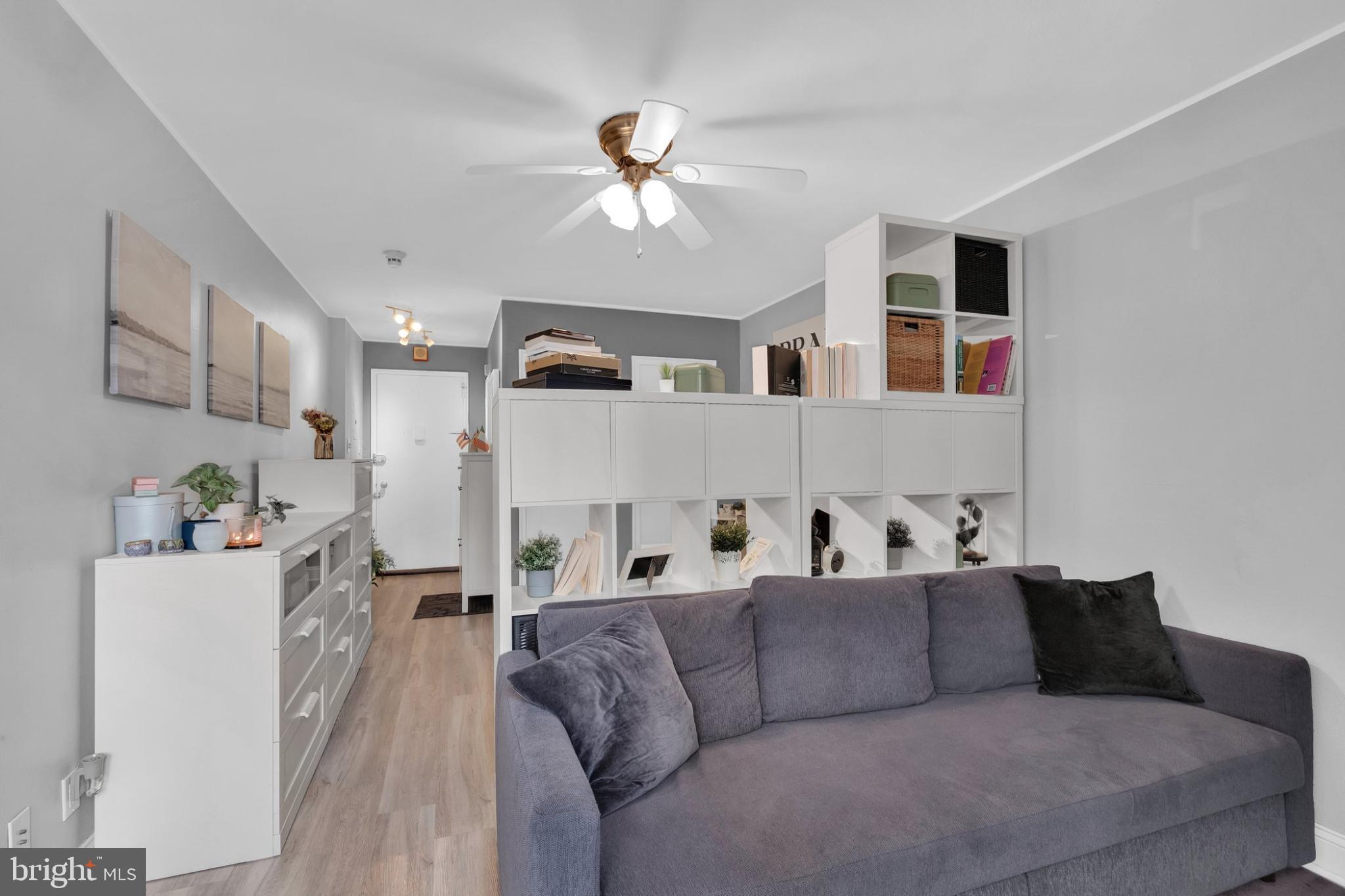 ART MUSEUM AREA - Residential Lease