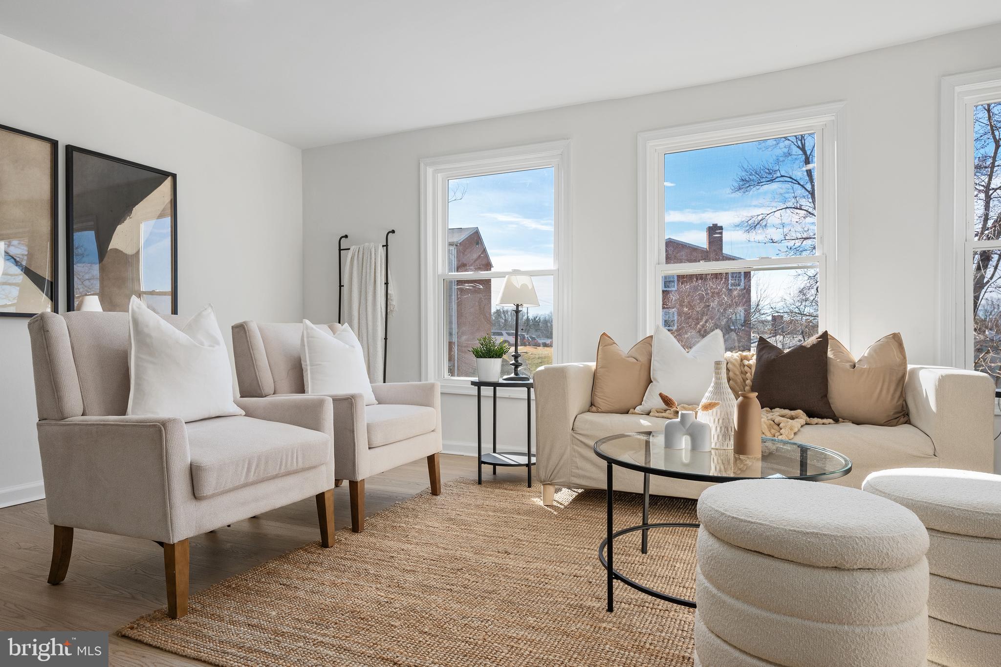 PINEWOOD HILL - Residential