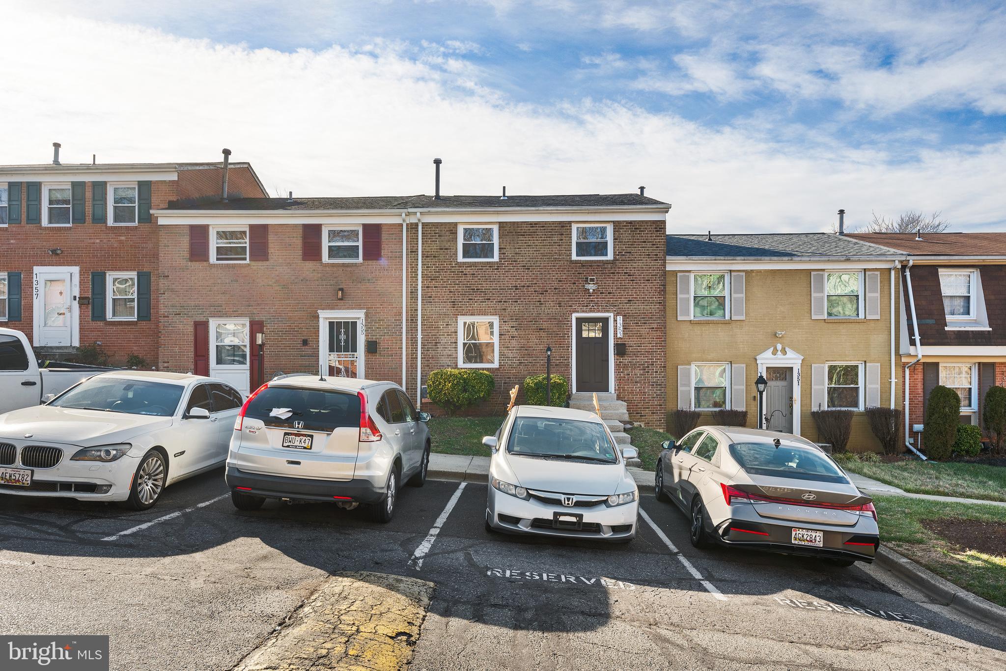 PINEWOOD HILL - Residential