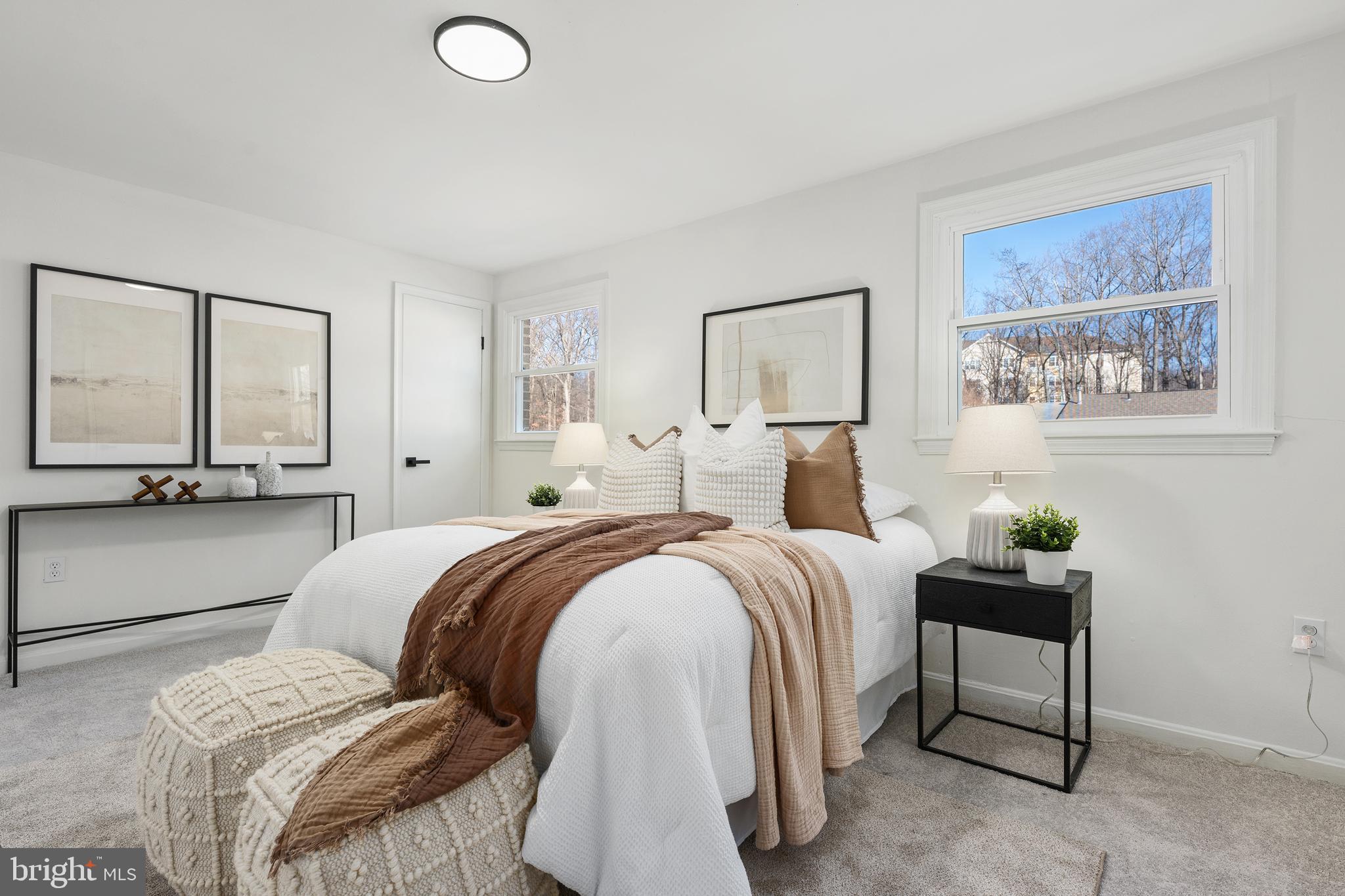 PINEWOOD HILL - Residential