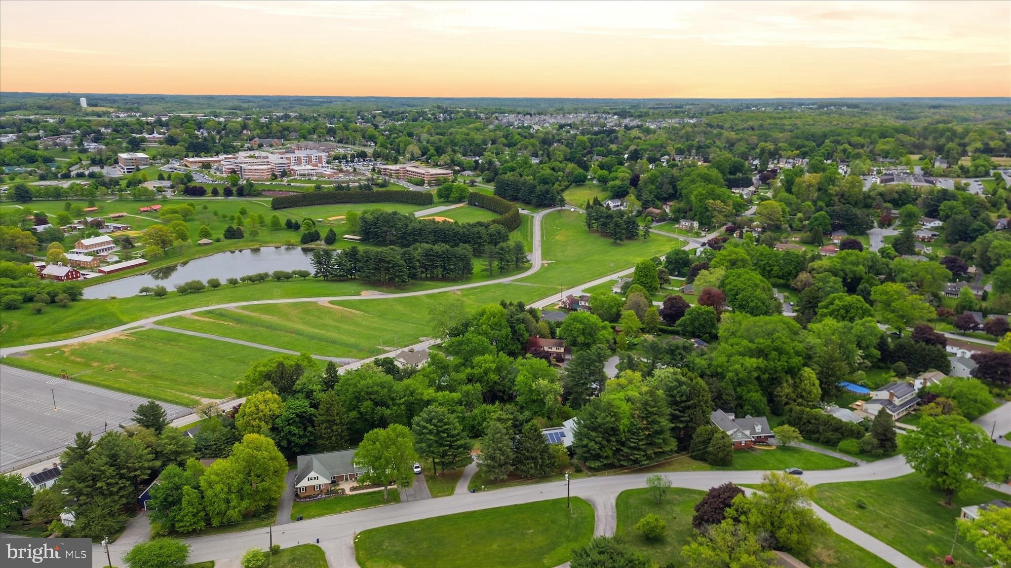 WINCHESTER PARK - Residential