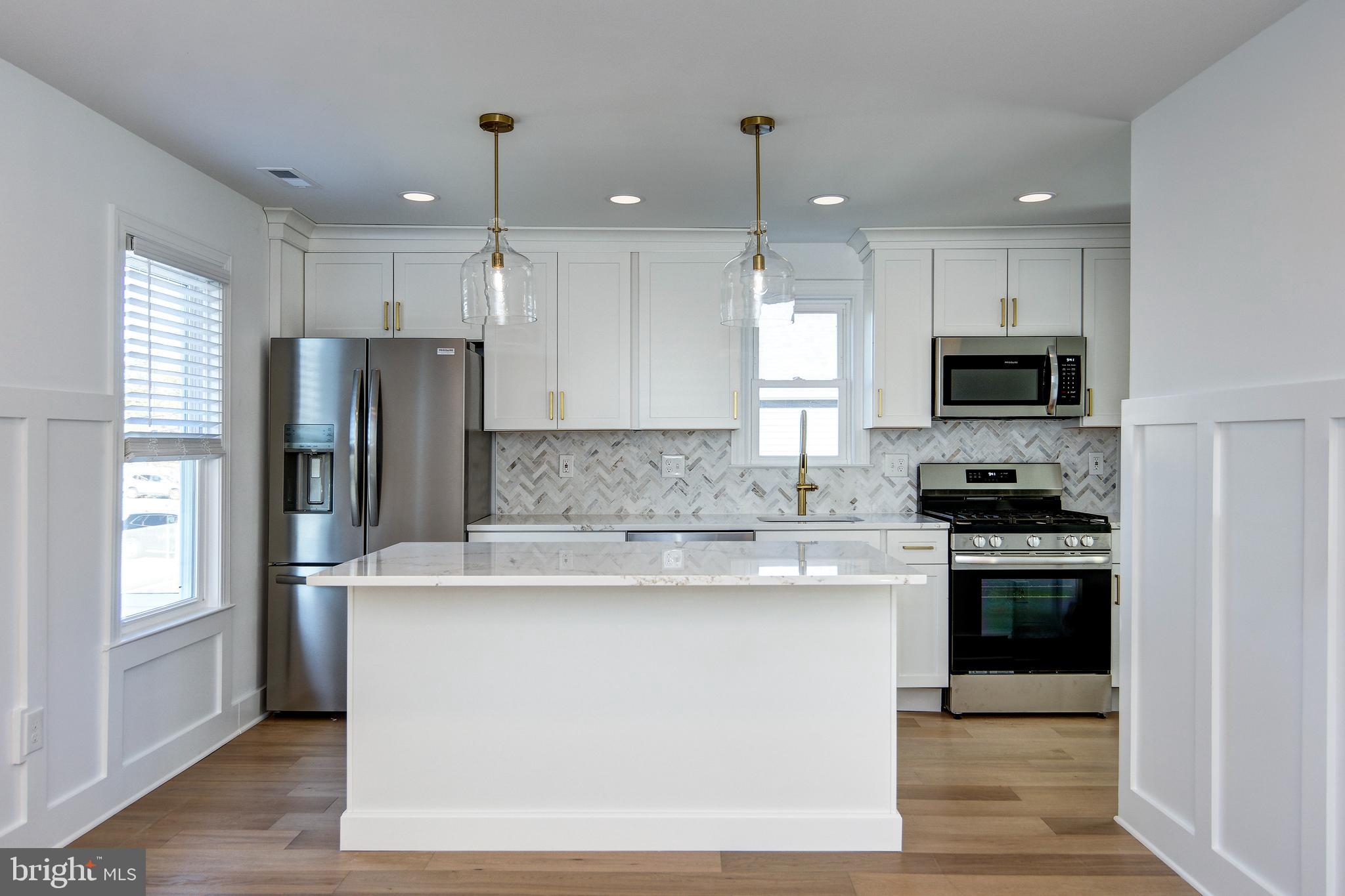 13 WILKINS AVENUE 2ND FL