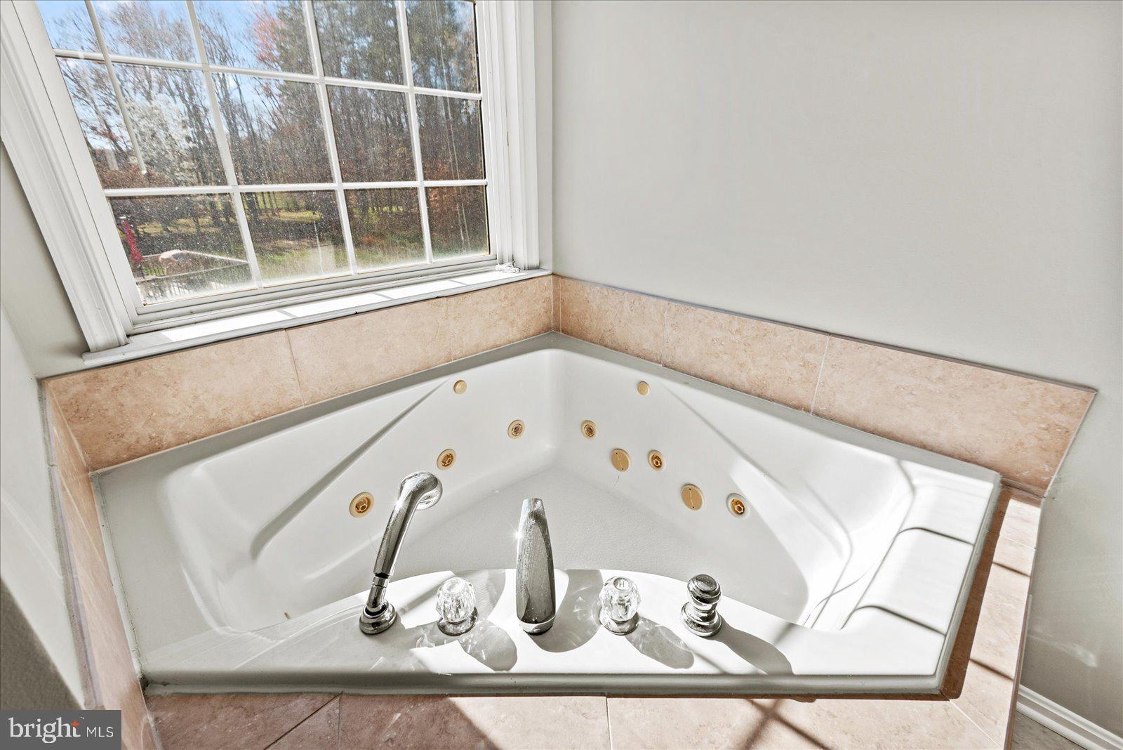 ASHLEIGH PARK - Residential