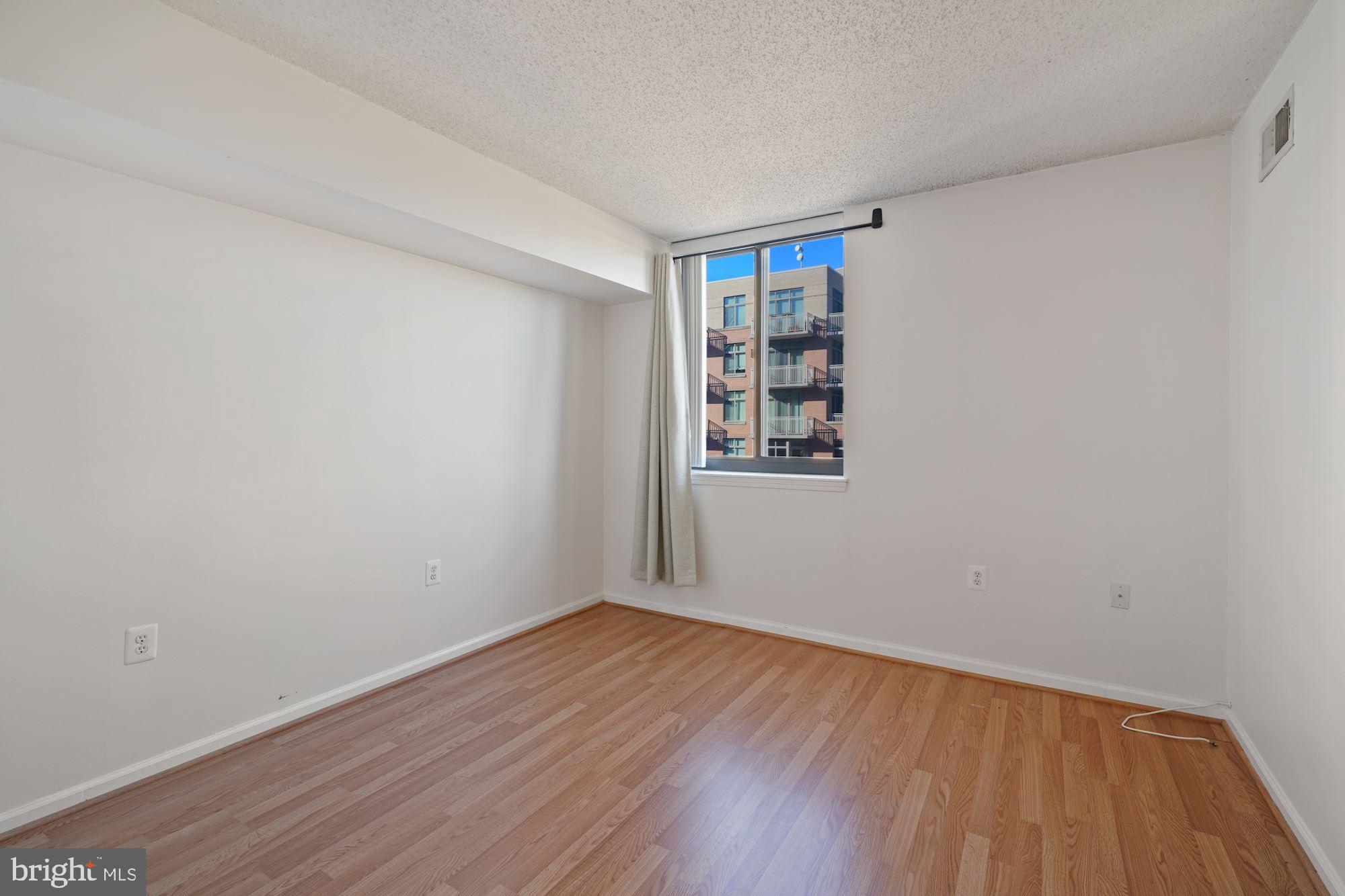 BALLSTON - Residential Lease