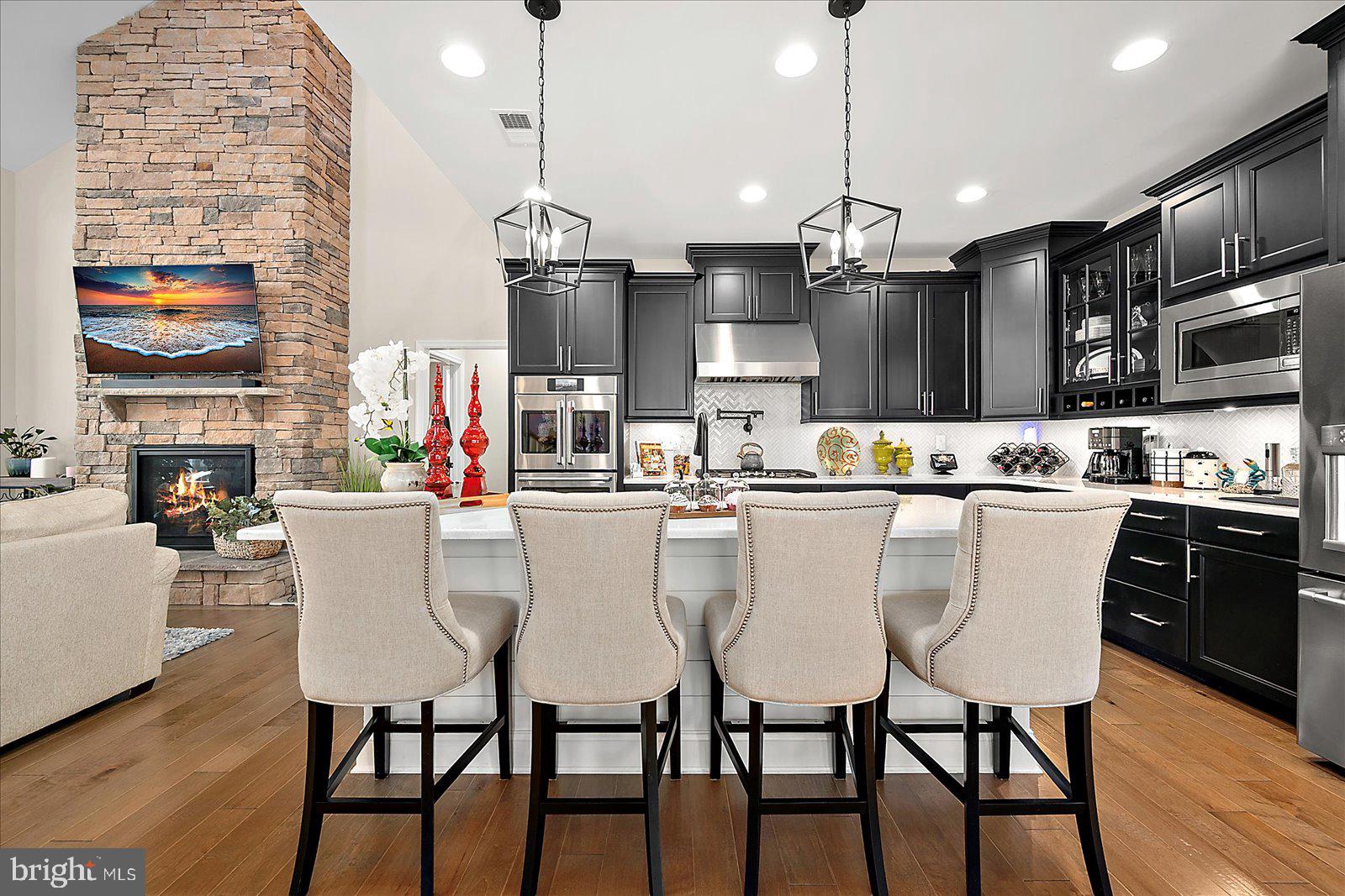 ARBOR-LYN - Residential