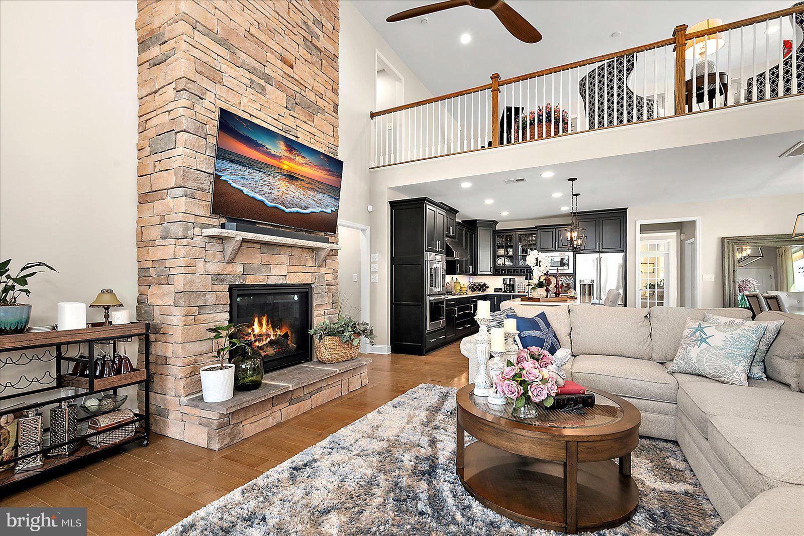 ARBOR-LYN - Residential