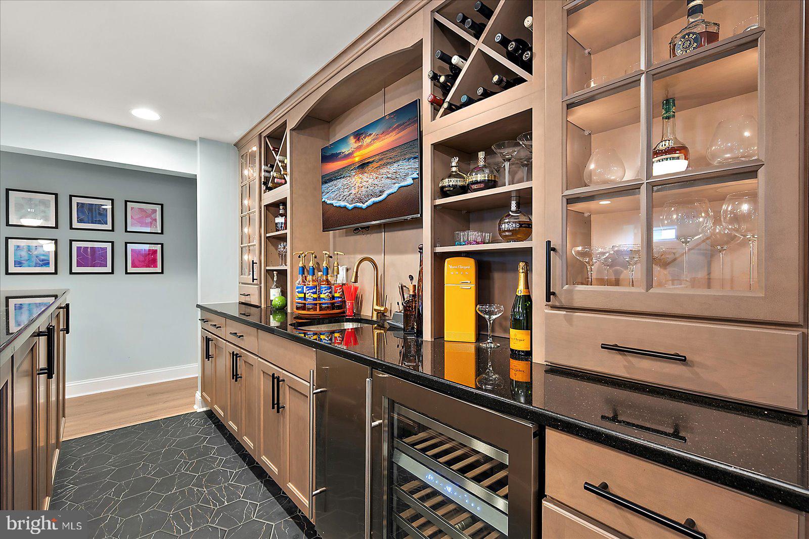 ARBOR-LYN - Residential