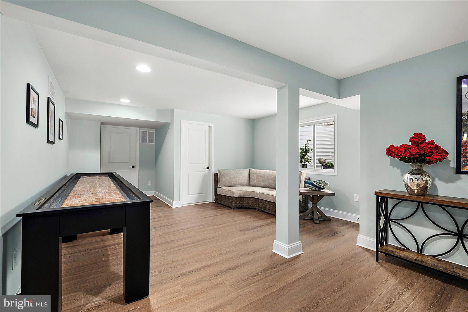 ARBOR-LYN - Residential