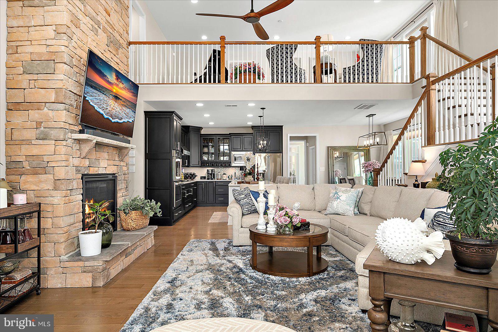 ARBOR-LYN - Residential