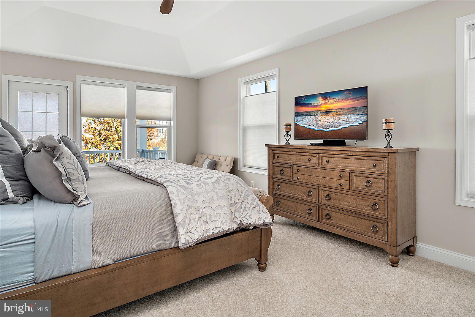 ARBOR-LYN - Residential