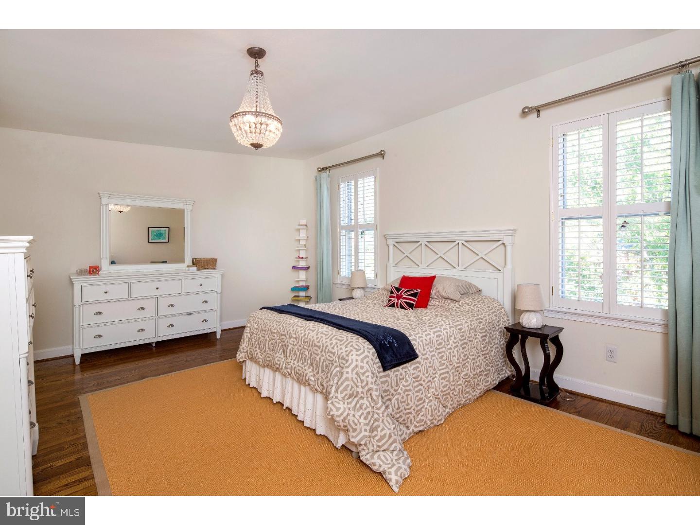 SOCIETY HILL - Residential