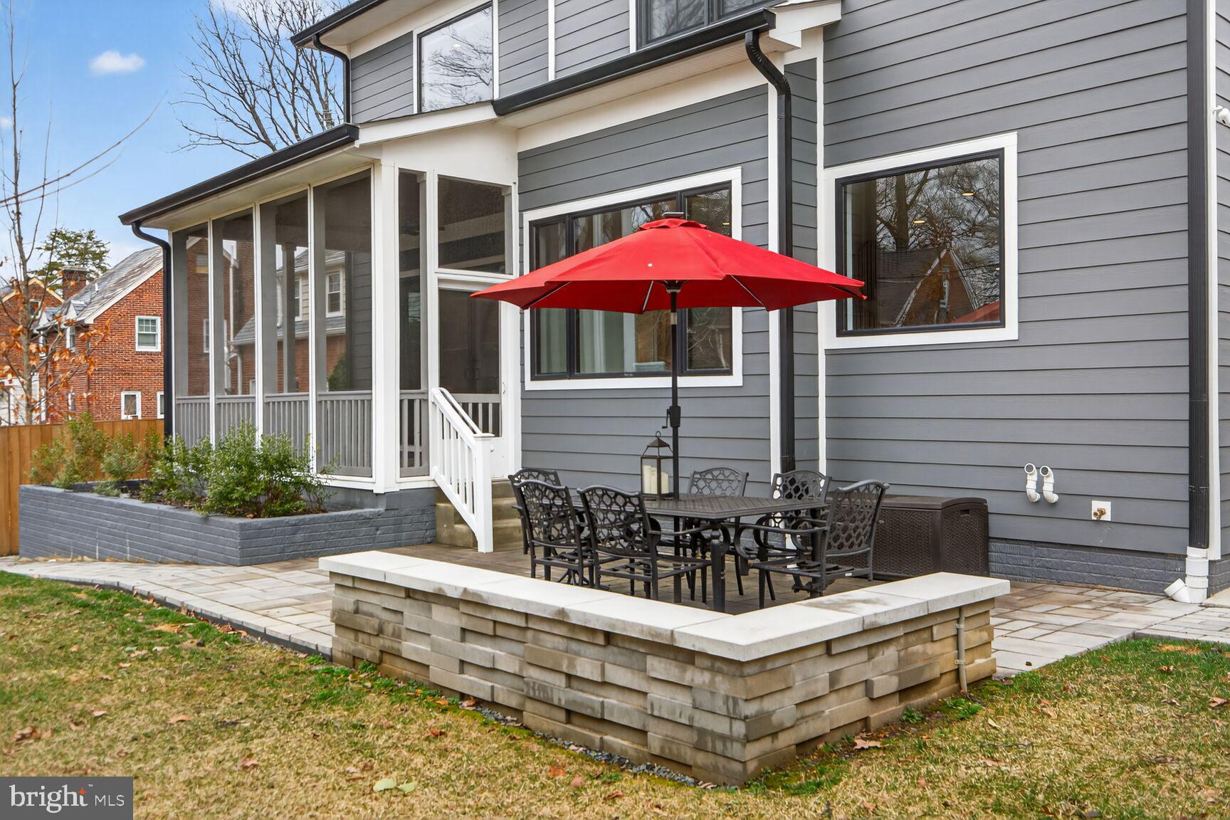 ASHTON HEIGHTS - Residential