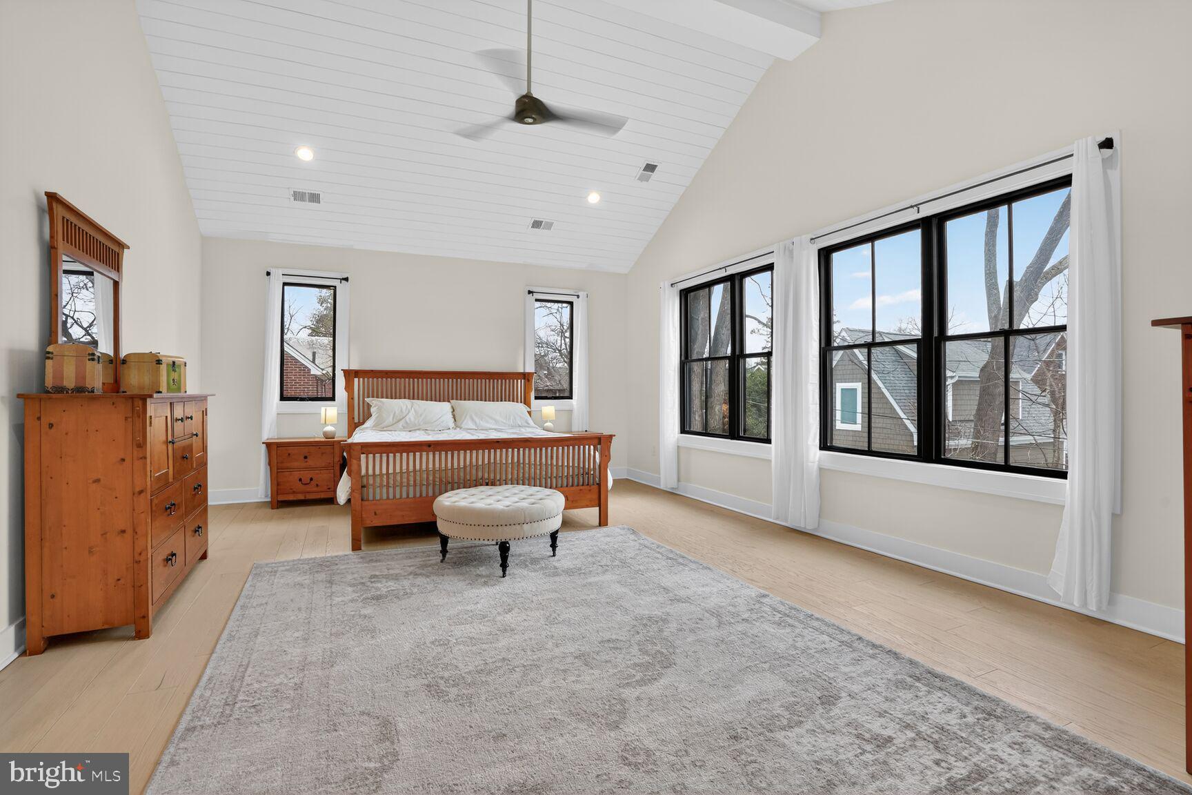 ASHTON HEIGHTS - Residential