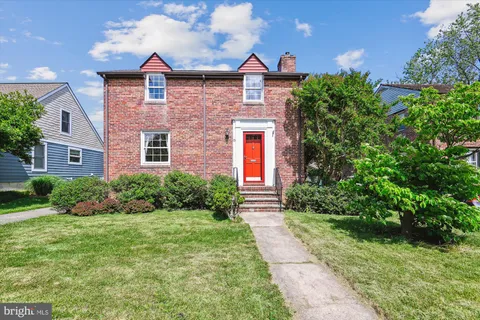 15 Locust Drive, Catonsville, MD MLS: MDBC2124342