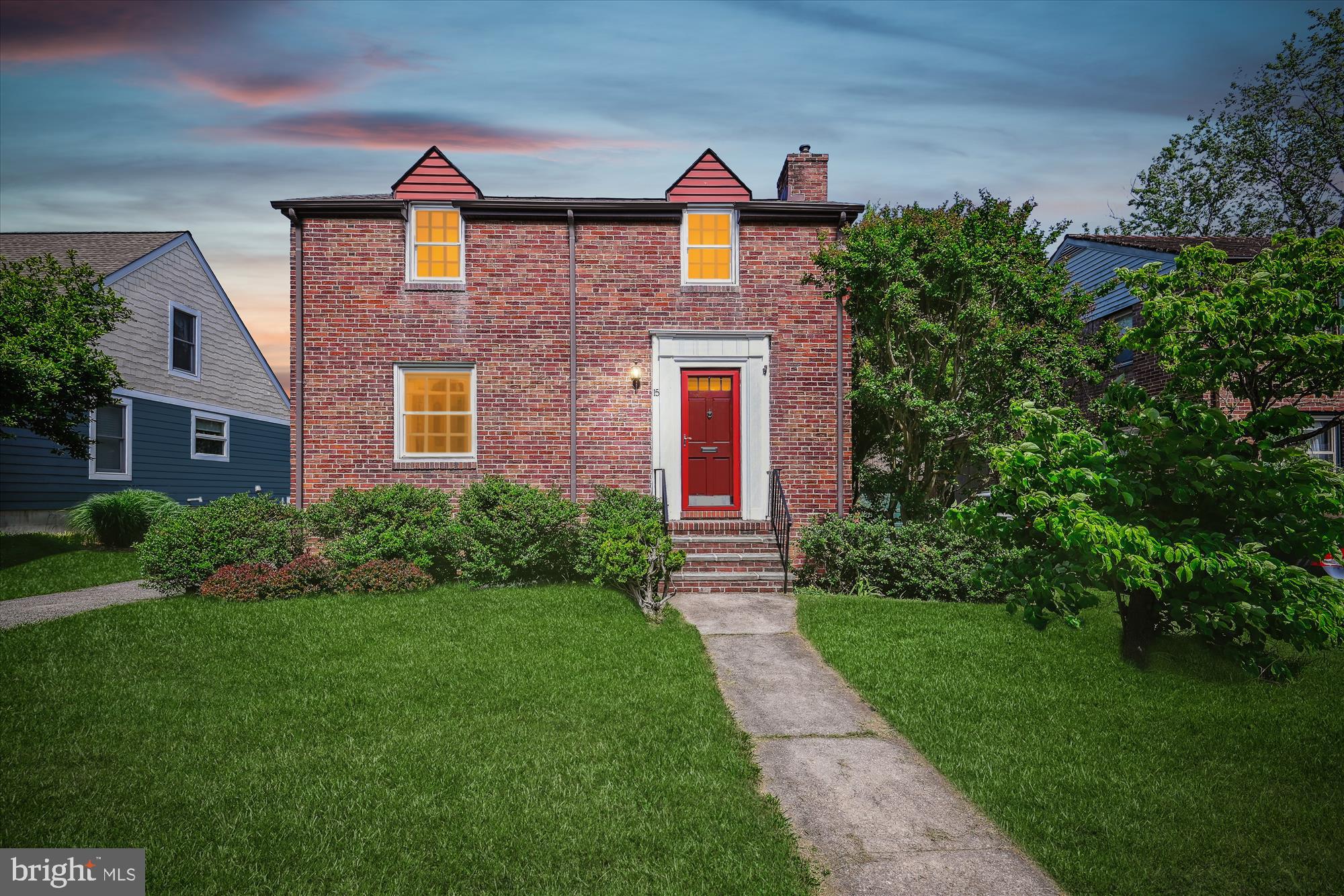 15 LOCUST DRIVE