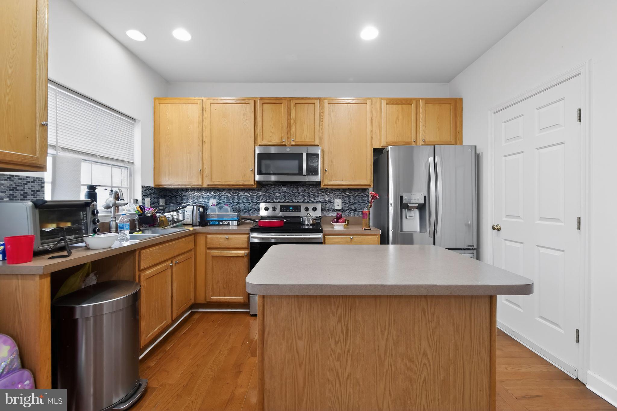 WESTFIELDS - Residential