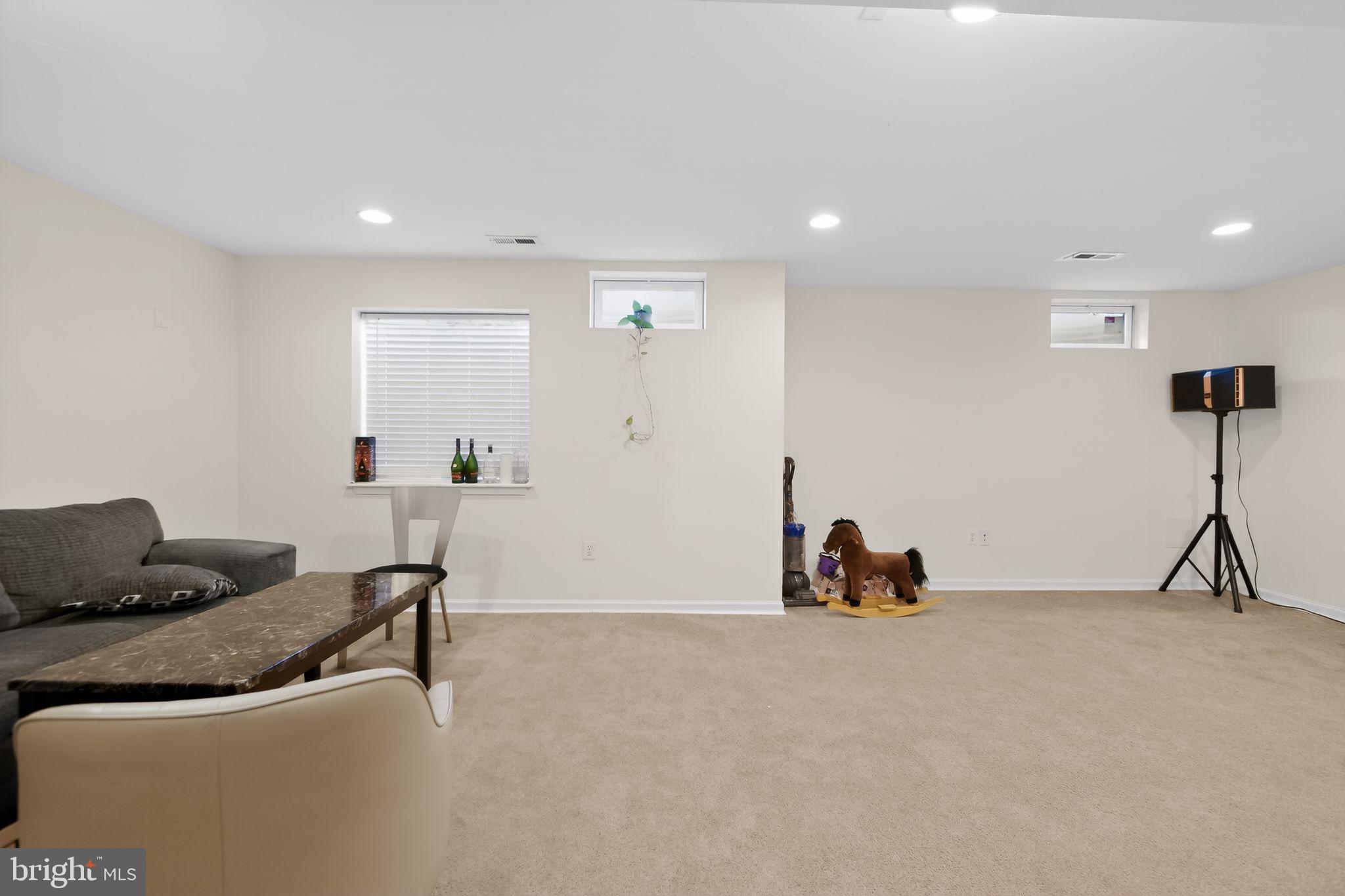 WESTFIELDS - Residential